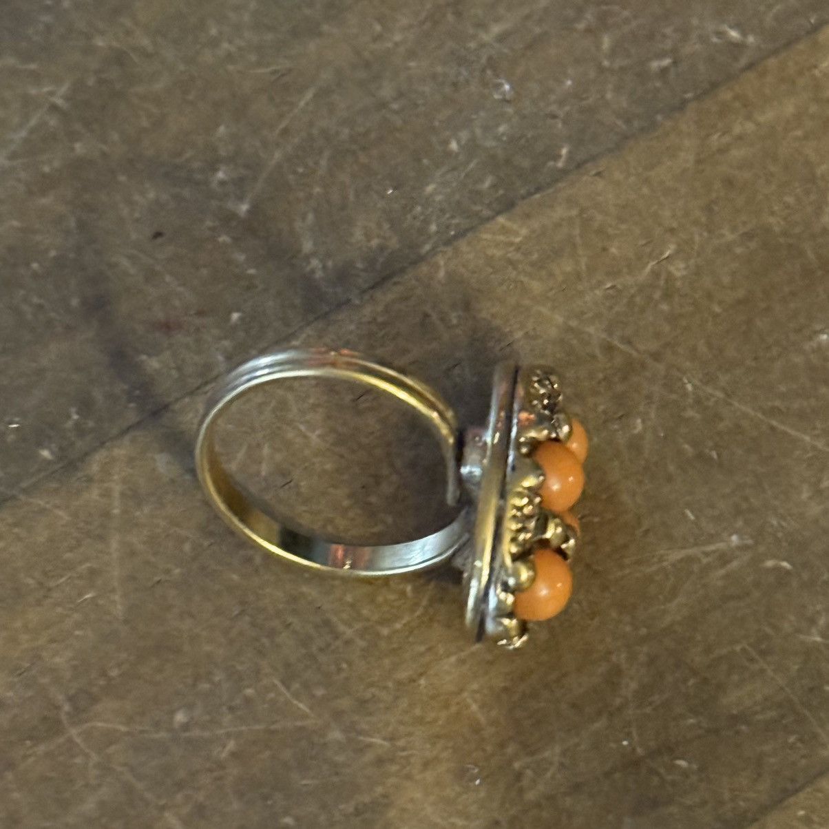 Vintage Vintage Sarah Coventry Calypso coral ring Size ONE SIZE - 8 Thumbnail