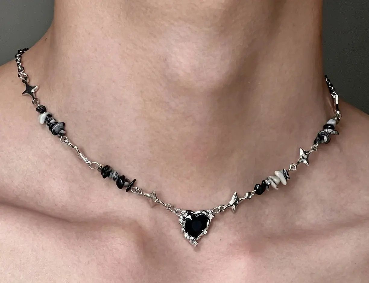 Japanese Brand × Jewelry Retro punk black heart star stone chain necklace choker y2k Size ONE SIZE - 2 Thumbnail