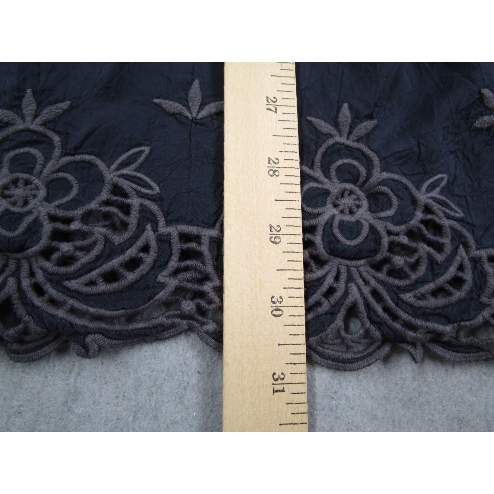 Johnny Was Johnny Was Tunic Womens Small Gray Boho Embroidered Lace Hem Long Sleeve Size S / US 4 / IT 40 - 7 Thumbnail