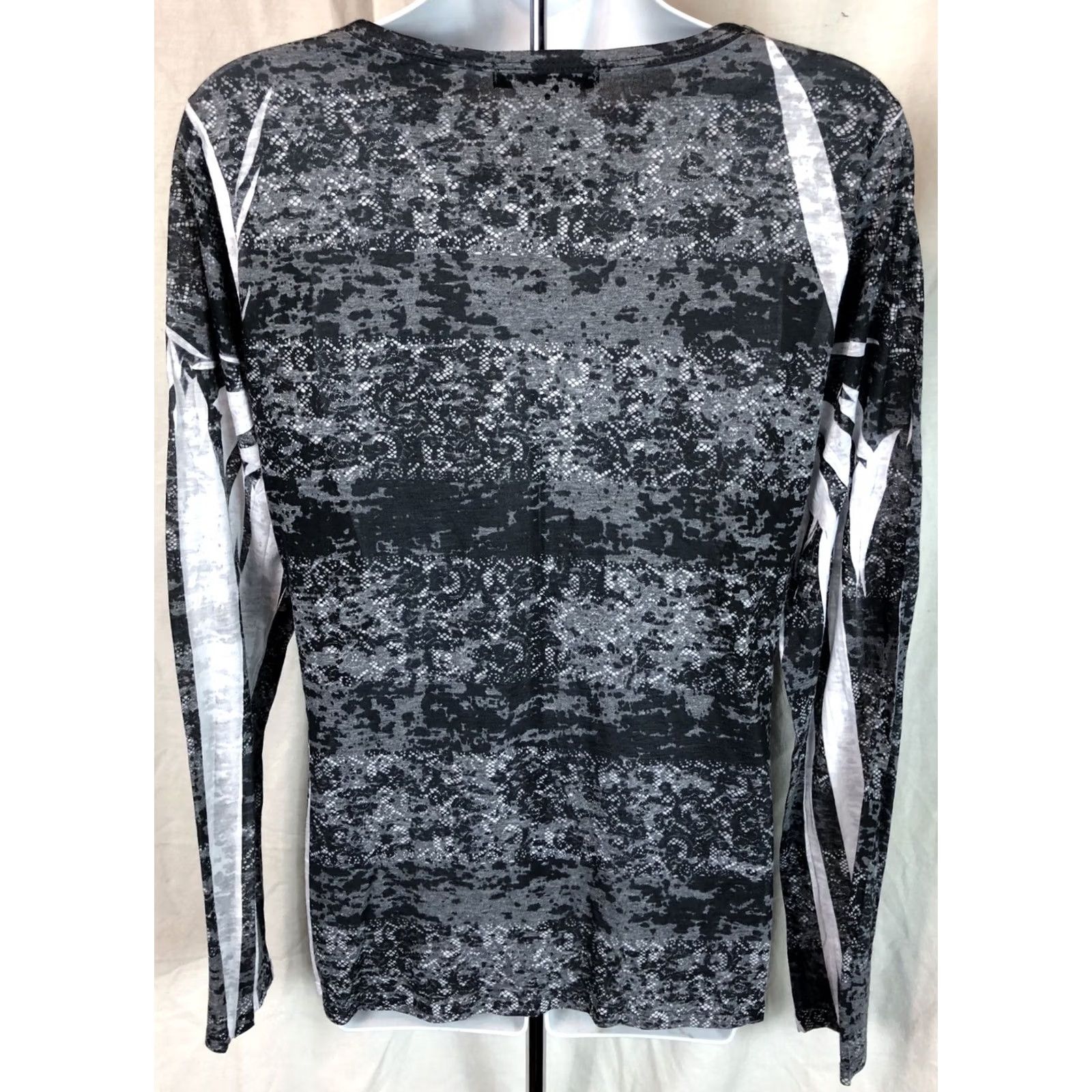 Vintage INC Top L Gray Geometric Scoop Neck Pleated Long Sleeves Jersey tee Size L / US 10 / IT 46 - 3 Thumbnail