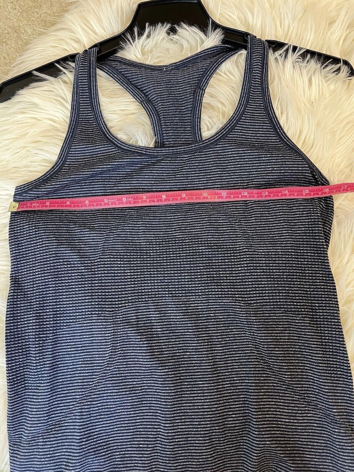 Designer Lululemon Swiftly Tech Racerback Heathered Navy Sz8 Size M / US 6-8 / IT 42-44 - 7 Thumbnail