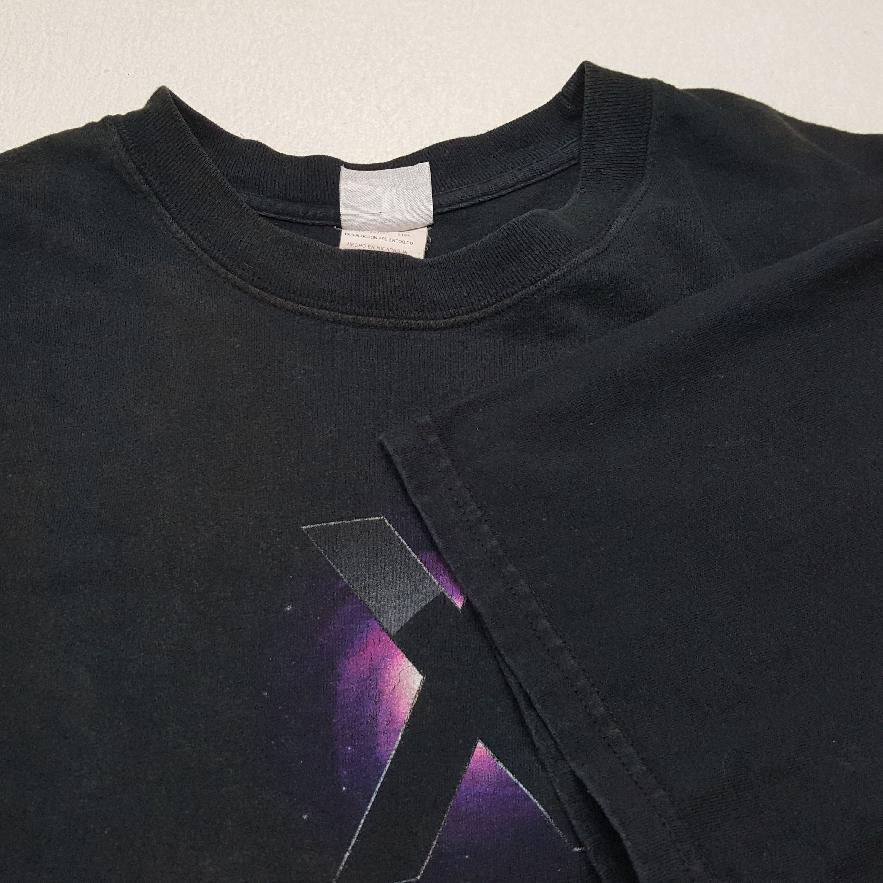 Apple × Vintage Apple IPHONE X Center Design Promo Tshirt Size US M / EU 48-50 / 2 - 6 Thumbnail