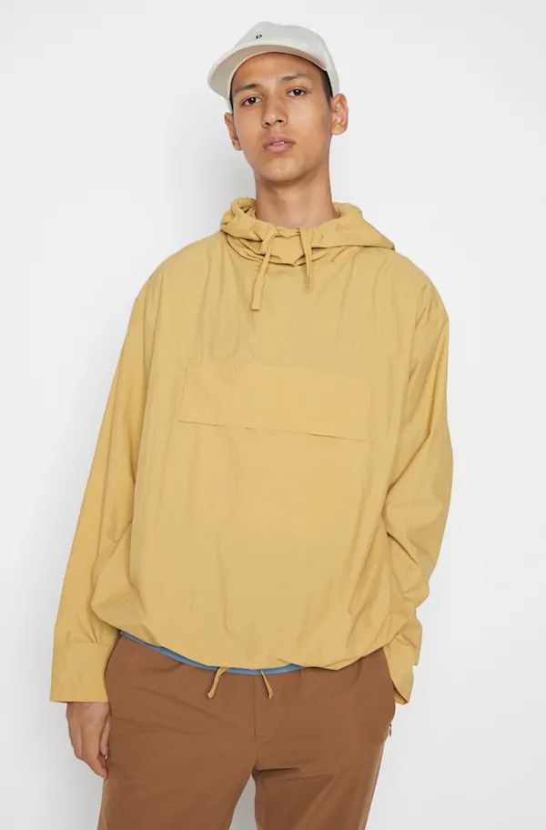 Descente Descente Anorak (by Auralee's Ryota Iwai) in Harvest Gold Size US L / EU 52-54 / 3 - 5 Thumbnail