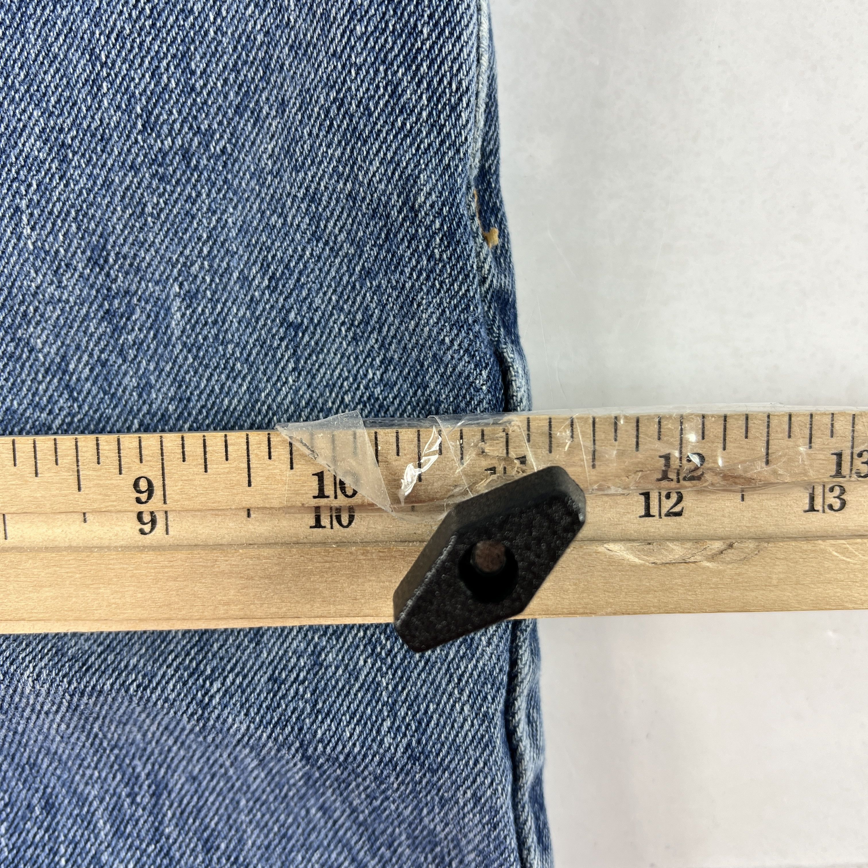 Levi's Levi's Jean Shorts 517 Faded Cut Off Frayed Hem Denim Jorts Size US 33 - 19 Thumbnail