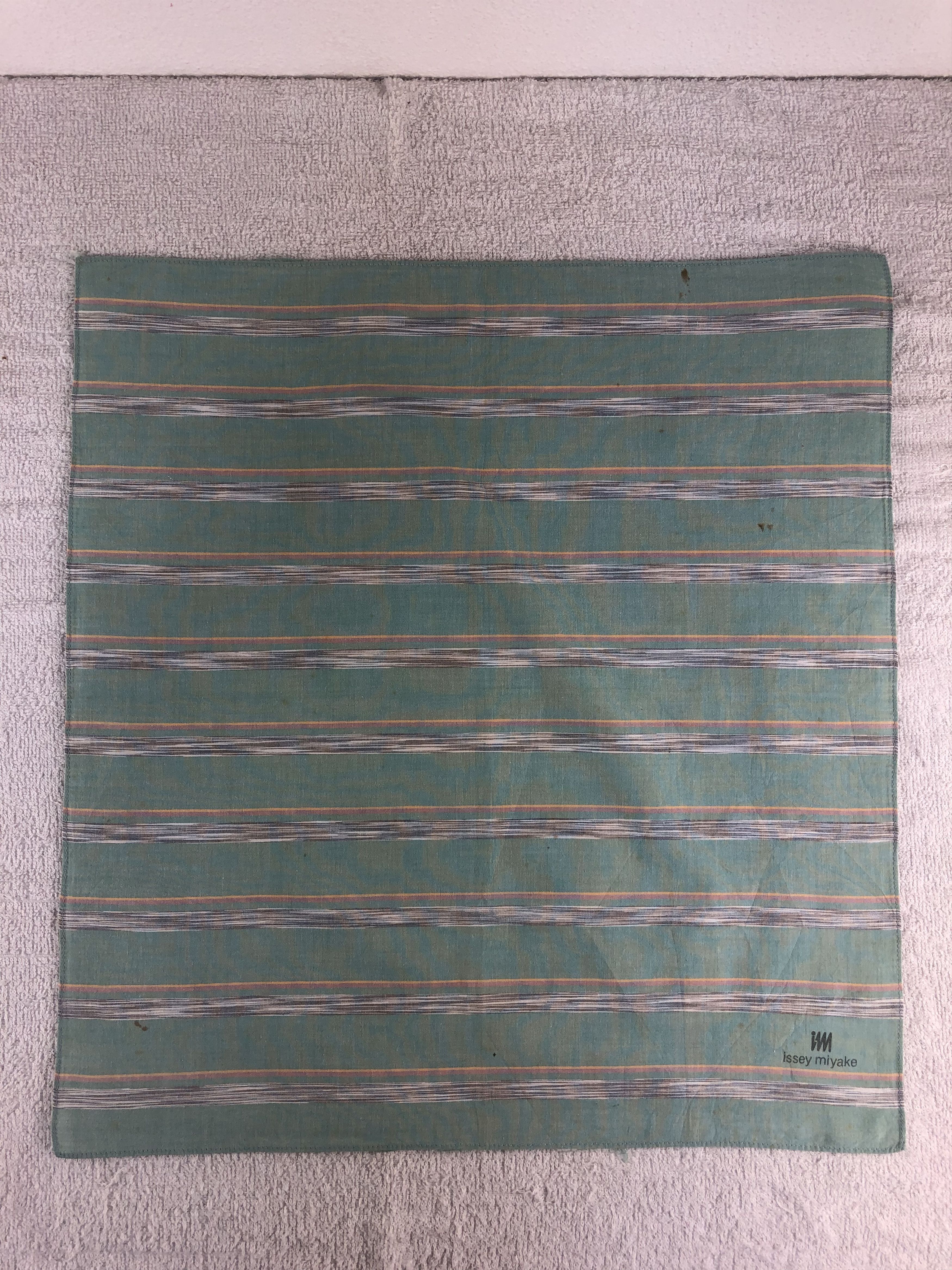 Issey Miyake Issey Miyake Handkerchief / Bandana / Neckerchief C077 Size ONE SIZE - 3 Thumbnail