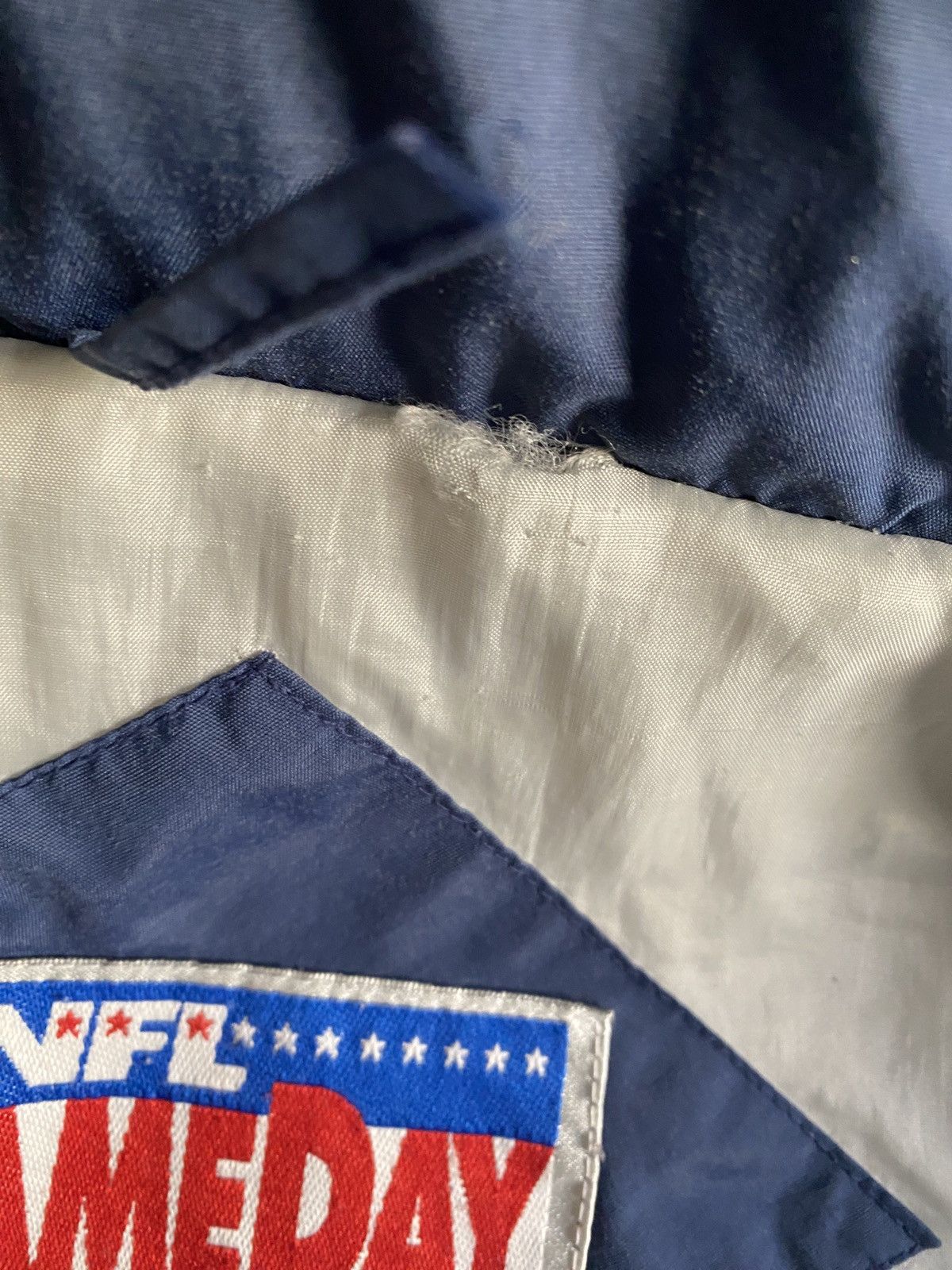 NFL Vintage 90’s Dallas Cowboys NFL Game Day Puffer Jacket Size US XL / EU 56 / 4 - 14 Thumbnail