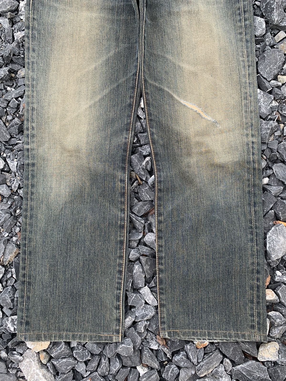Edwin VINTAGE EDWIN 503ZZ RUSTY MUDWASH JAPANESE DISTRESSED DENIM Size US 30 / EU 46 - 6 Thumbnail
