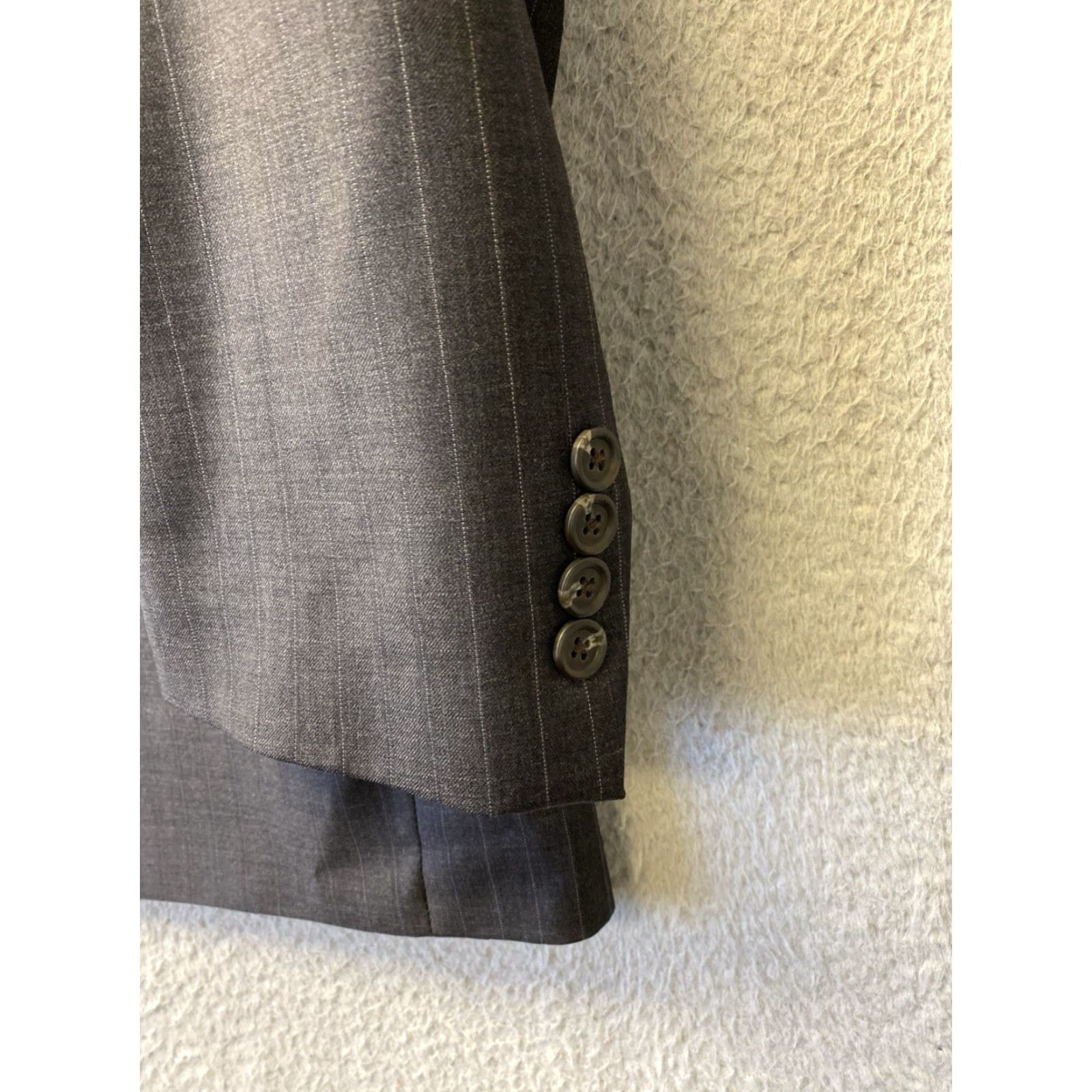 Ralph Lauren VINTAGE Ralph Lauren Chaps Suit 2 Piece Men's Wool Gray Striped 46R 38W Regular Fit Size 38R - 3 Thumbnail