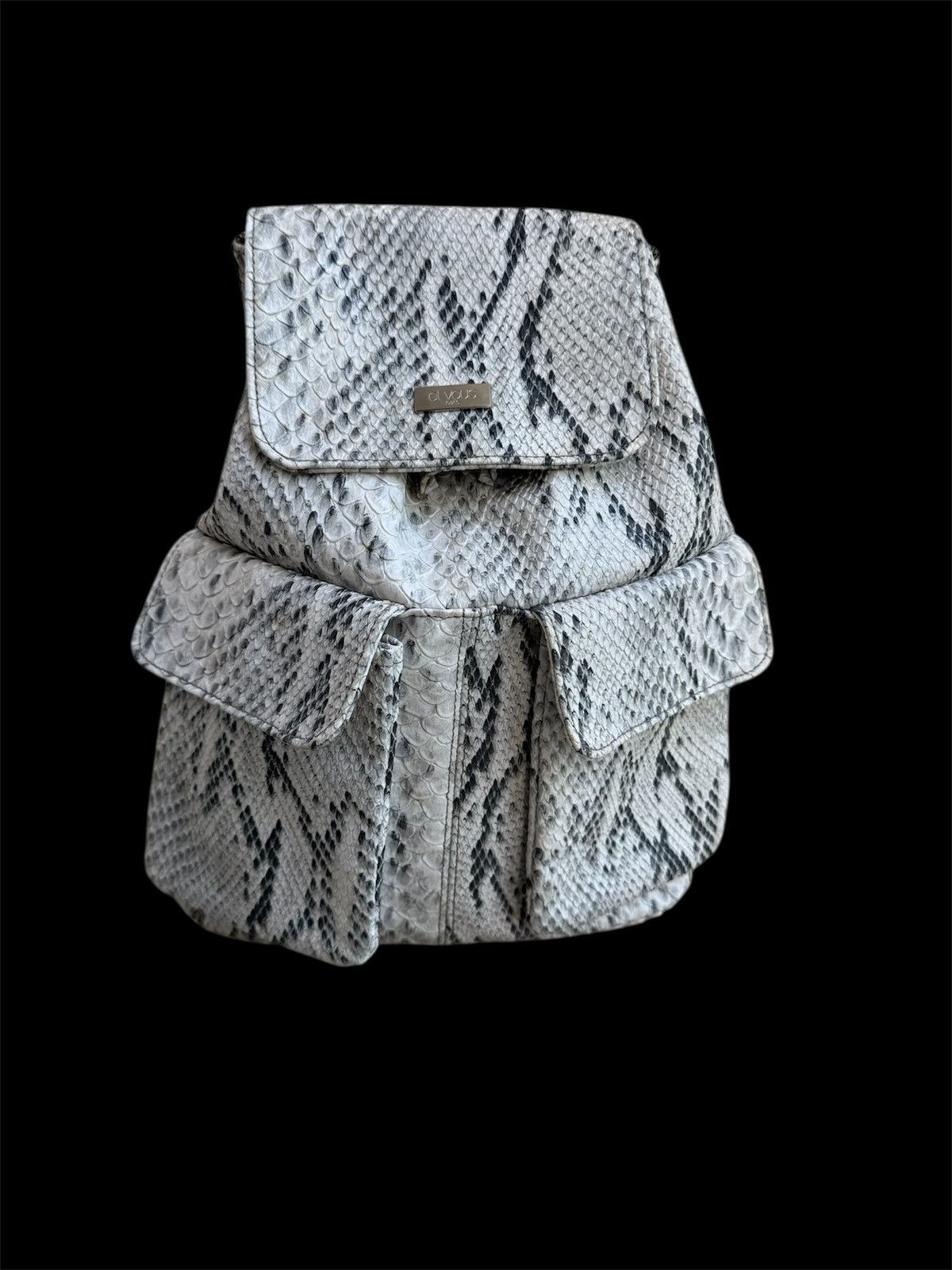 Le Grande Bleu (L.G.B.) Japan Brand ET Vous White Python Design Leather Backpack Size ONE SIZE - 1 Thumbnail