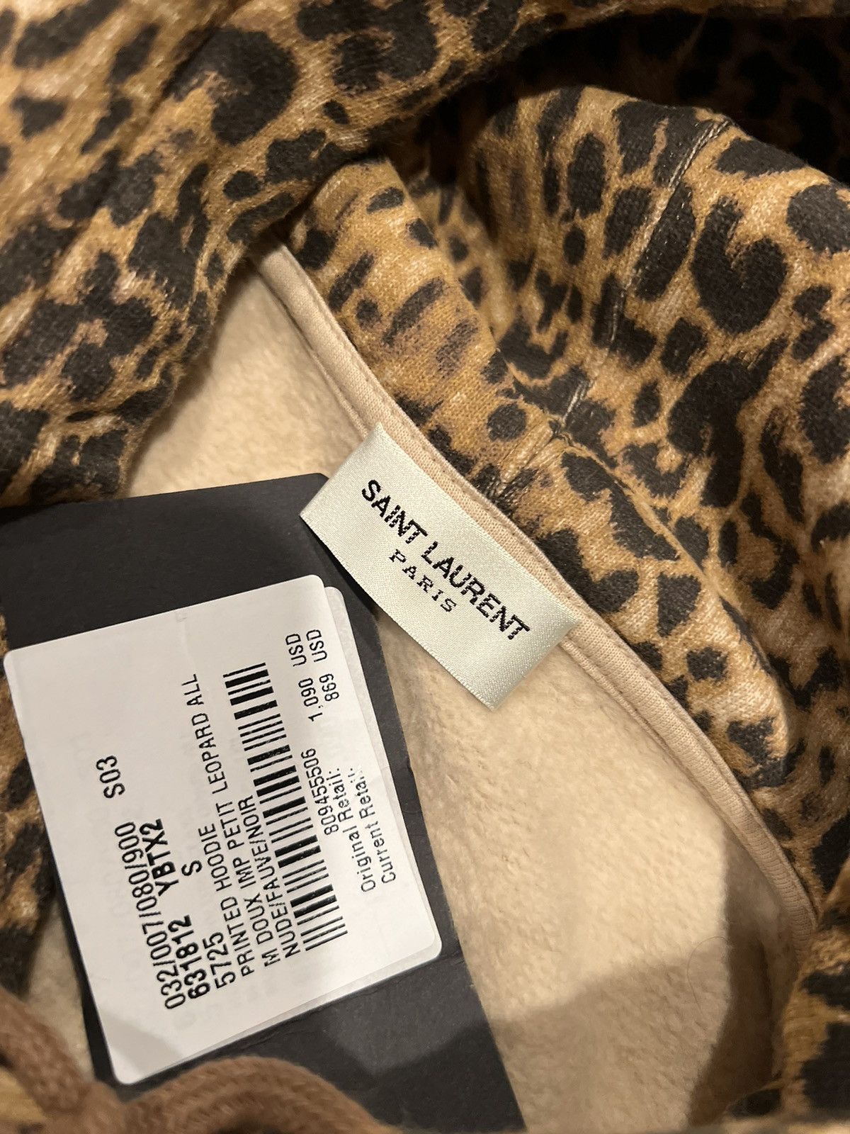 Saint Laurent Paris Saint Laurent men’s leopard print hoodie. S. $1090 Size US S / EU 44-46 / 1 - 3 Thumbnail