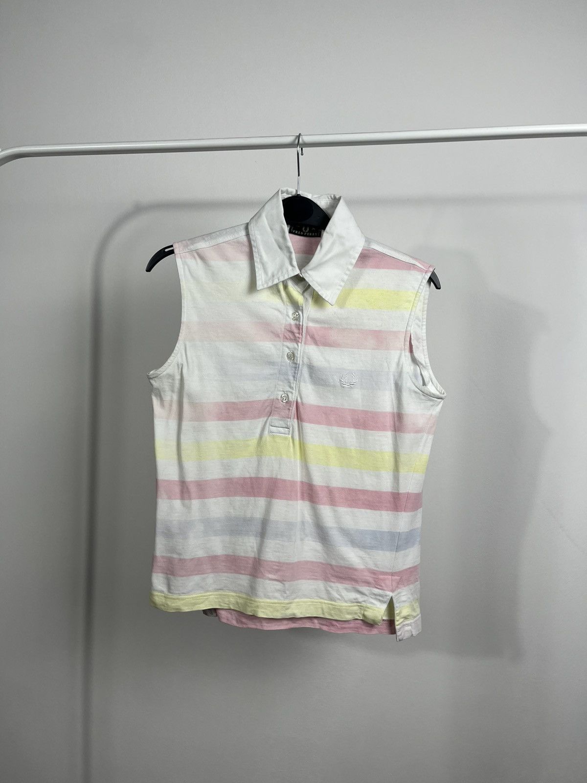 Fred Perry Fred Perry Italy Sleeveless Polo Shirt Striped Women’s M Size M / US 6-8 / IT 42-44 - 1 Thumbnail