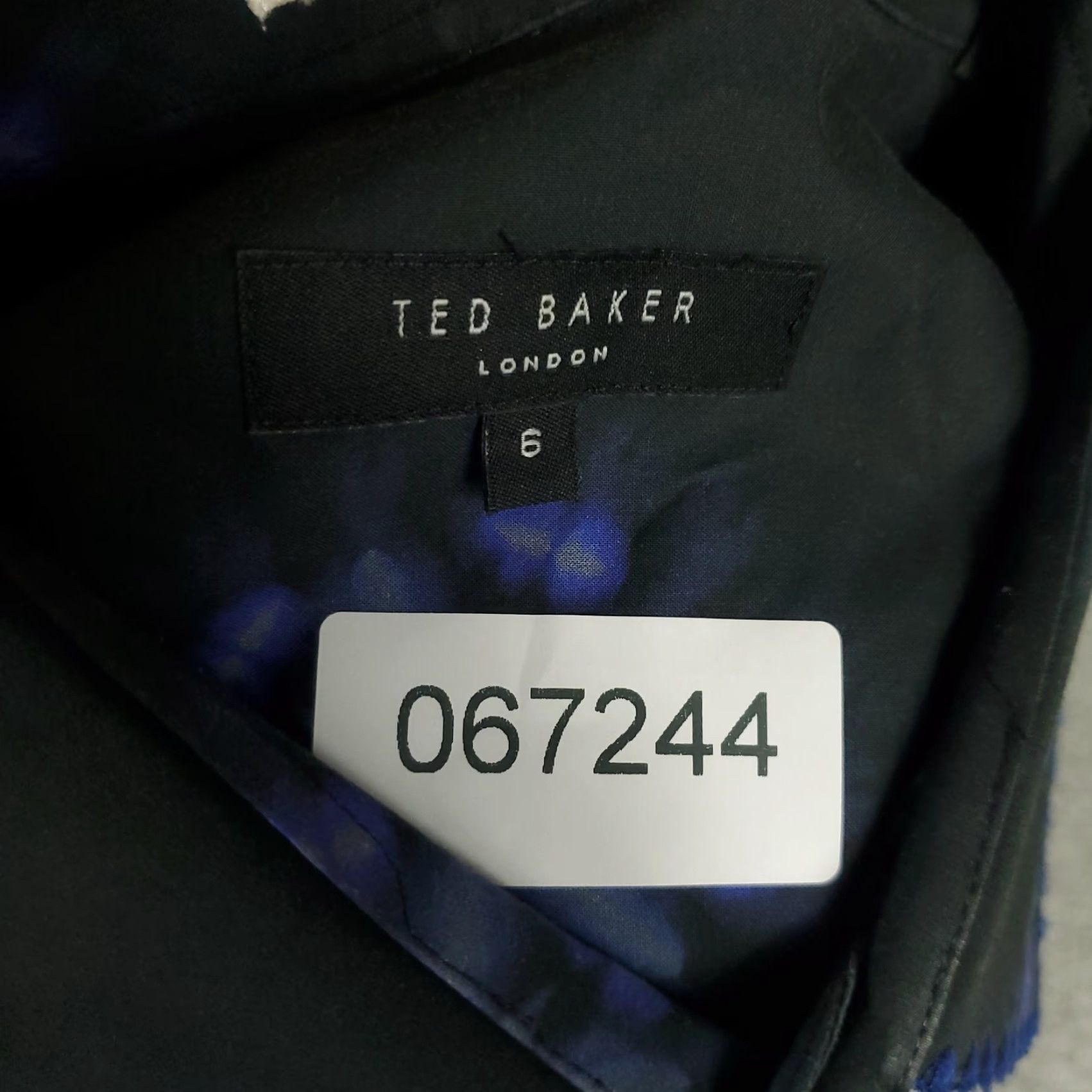 Ted Baker Ted Baker London Shirt Mens Size 6 Black Purple Button-Up Short Sleeve Geometric Pattern, Classic, Modern, Preppy, Workwear, 6 Size US S / EU 44-46 / 1 - 6 Thumbnail