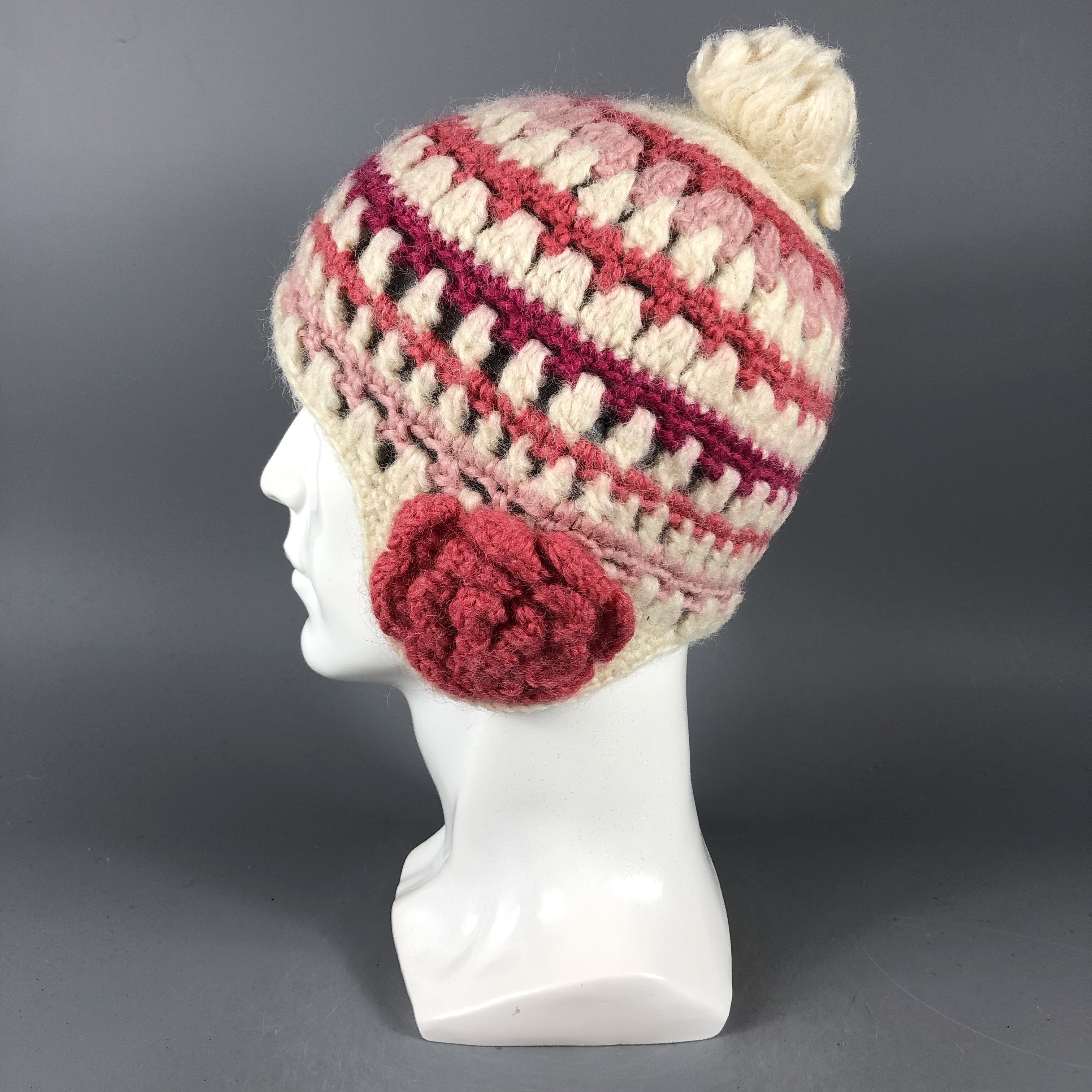 Vintage Kids Womens Ear Flap Hat Beanie Snow Hat Snow Cap -D897 Size ONE SIZE - 1 Thumbnail