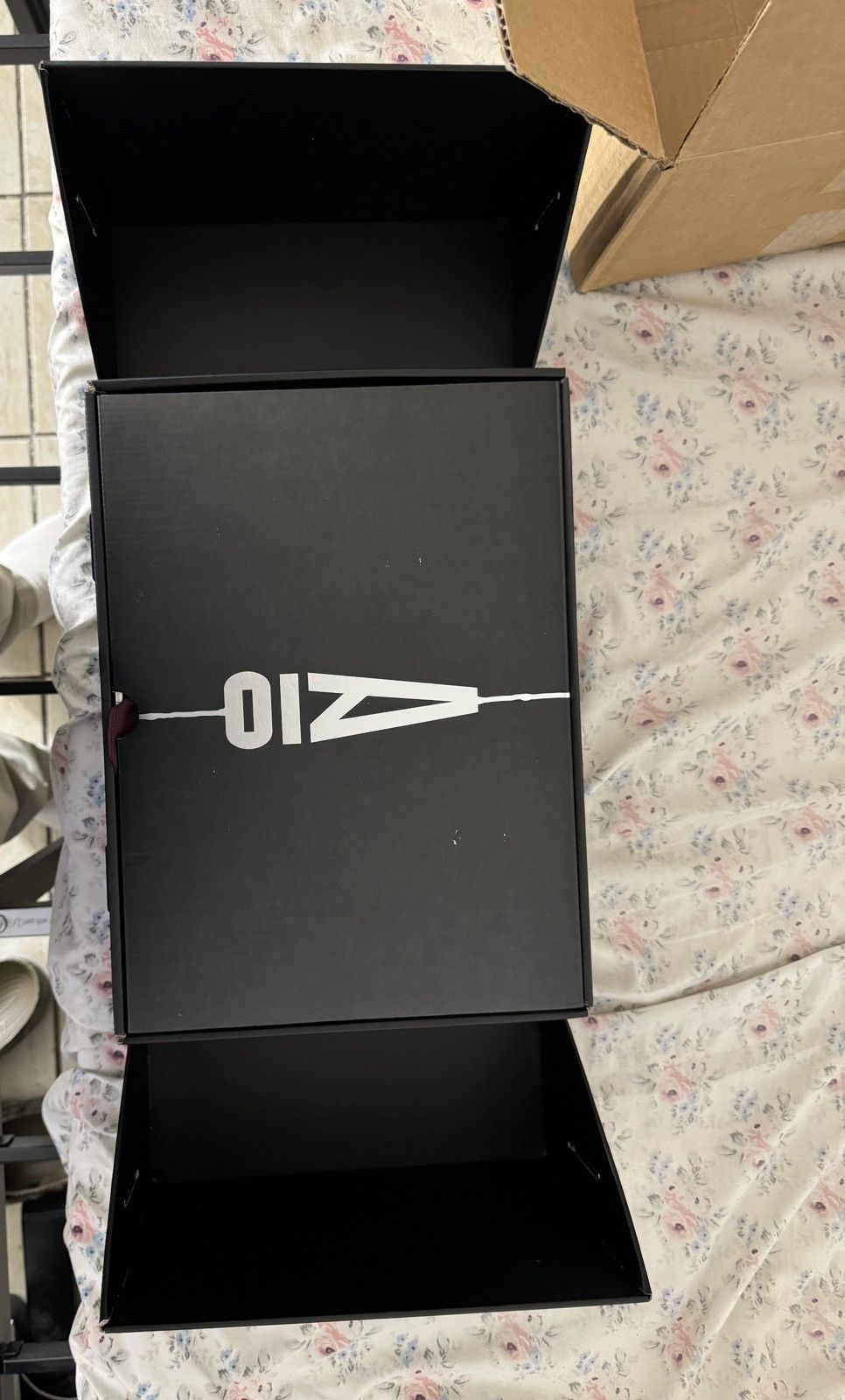 A Ma Maniere × Jordan Brand Nike Air Jordan 3 A Ma Maniere WYWS Size US 9.5 / EU 42-43 - 11 Thumbnail