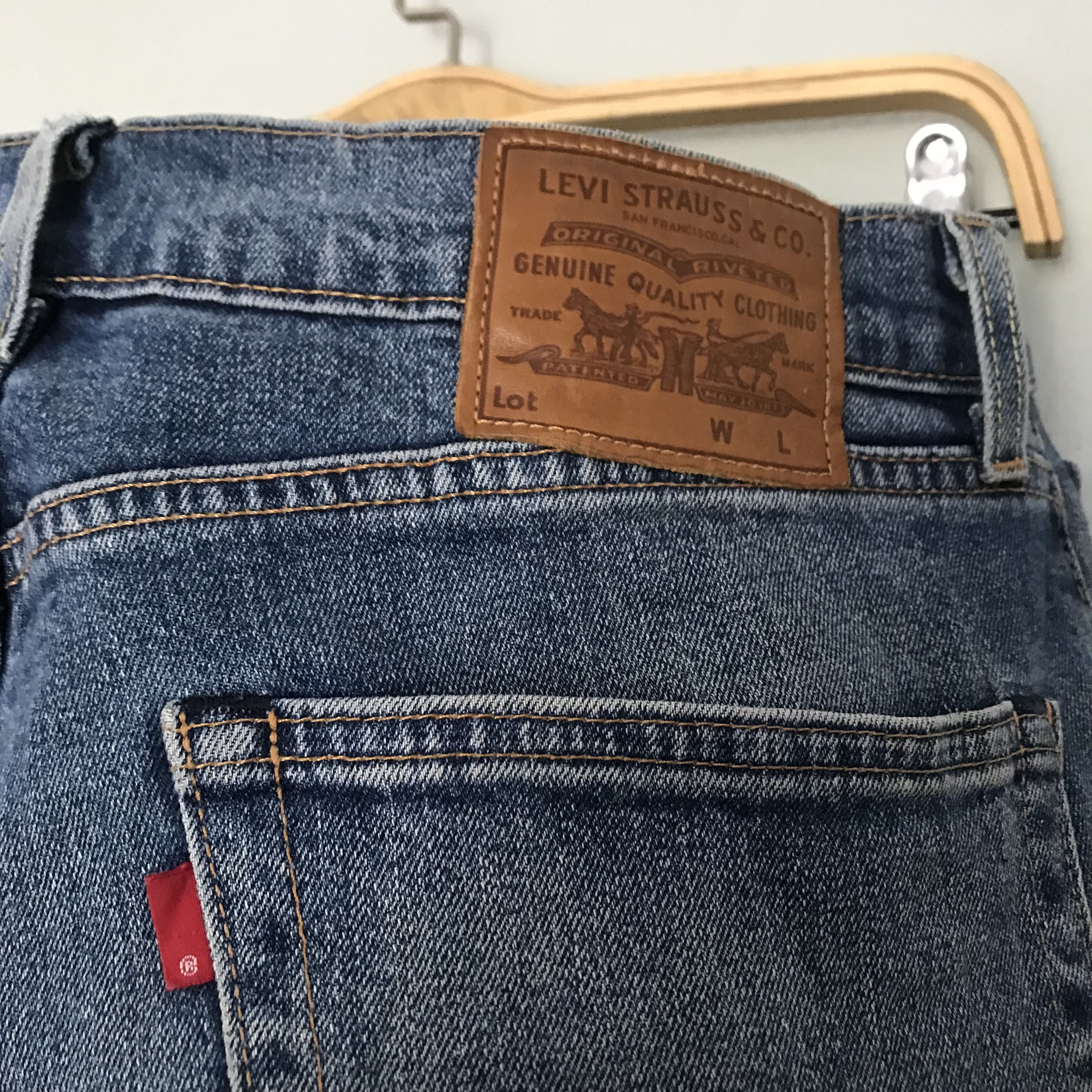 Levi's Vintage Y2K Levi’s 505 Bootcut Straight Leg Faded Jeans Size 33" - 10 Thumbnail