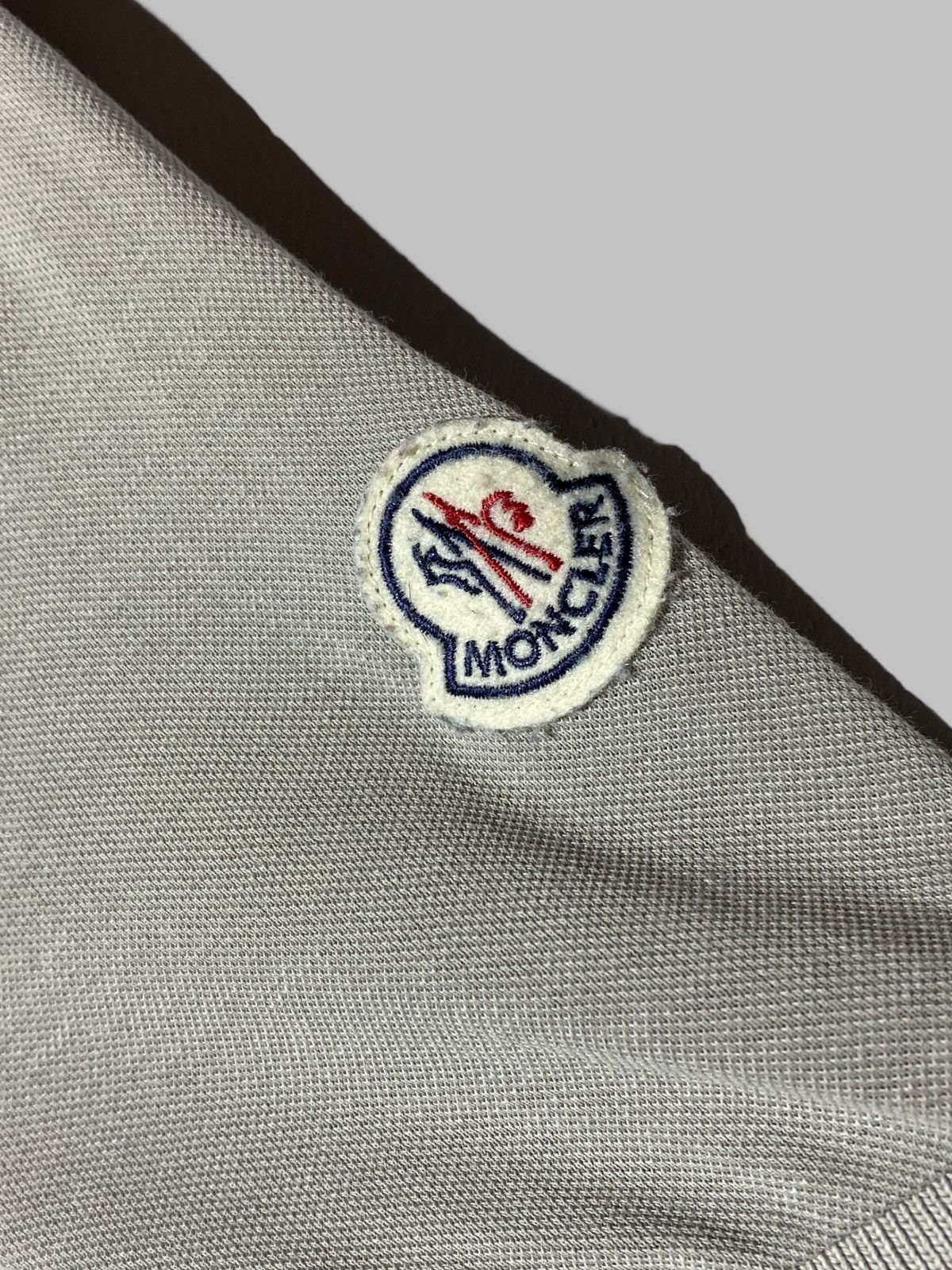 Moncler 🔥 MONCLER MINIMALIST POLO LUXE CASUAL PARIS VIBE Size US M / EU 48-50 / 2 - 6 Thumbnail