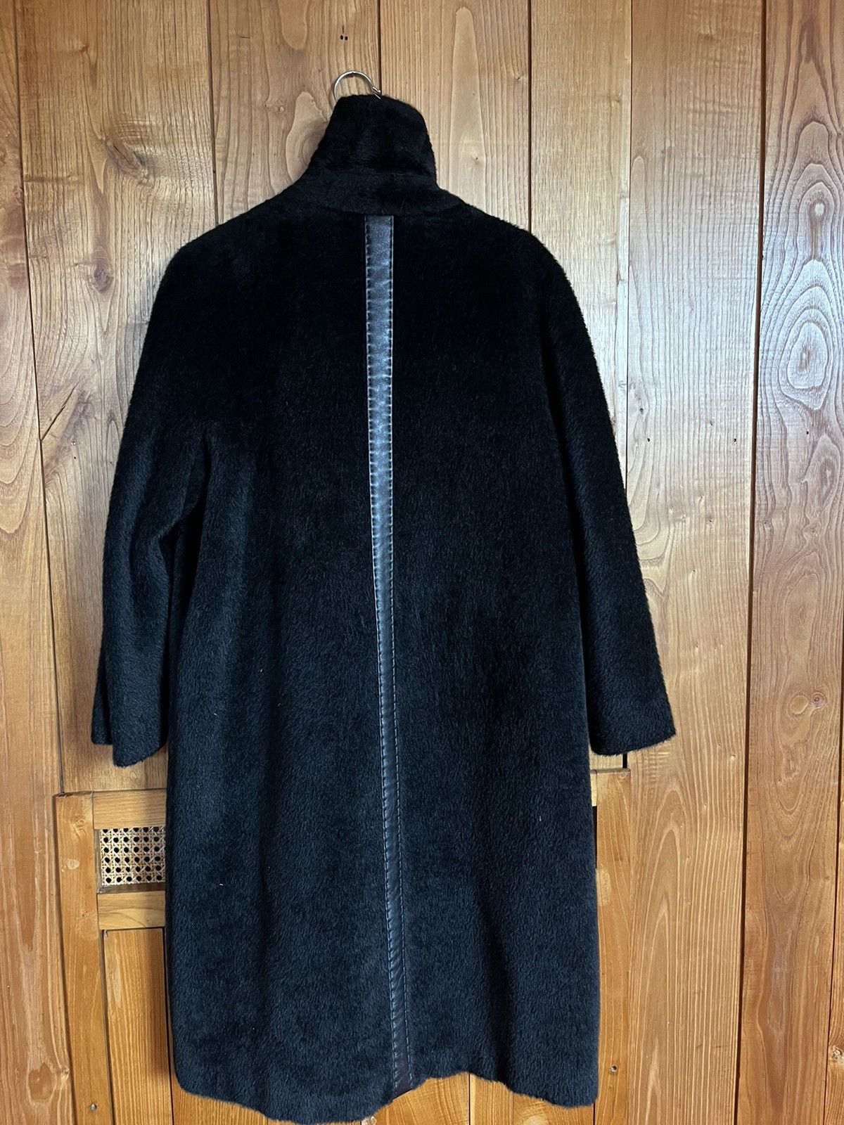 Max Mara Max Mara alpaca and leather details coat Size M / US 6-8 / IT 42-44 - 10 Thumbnail