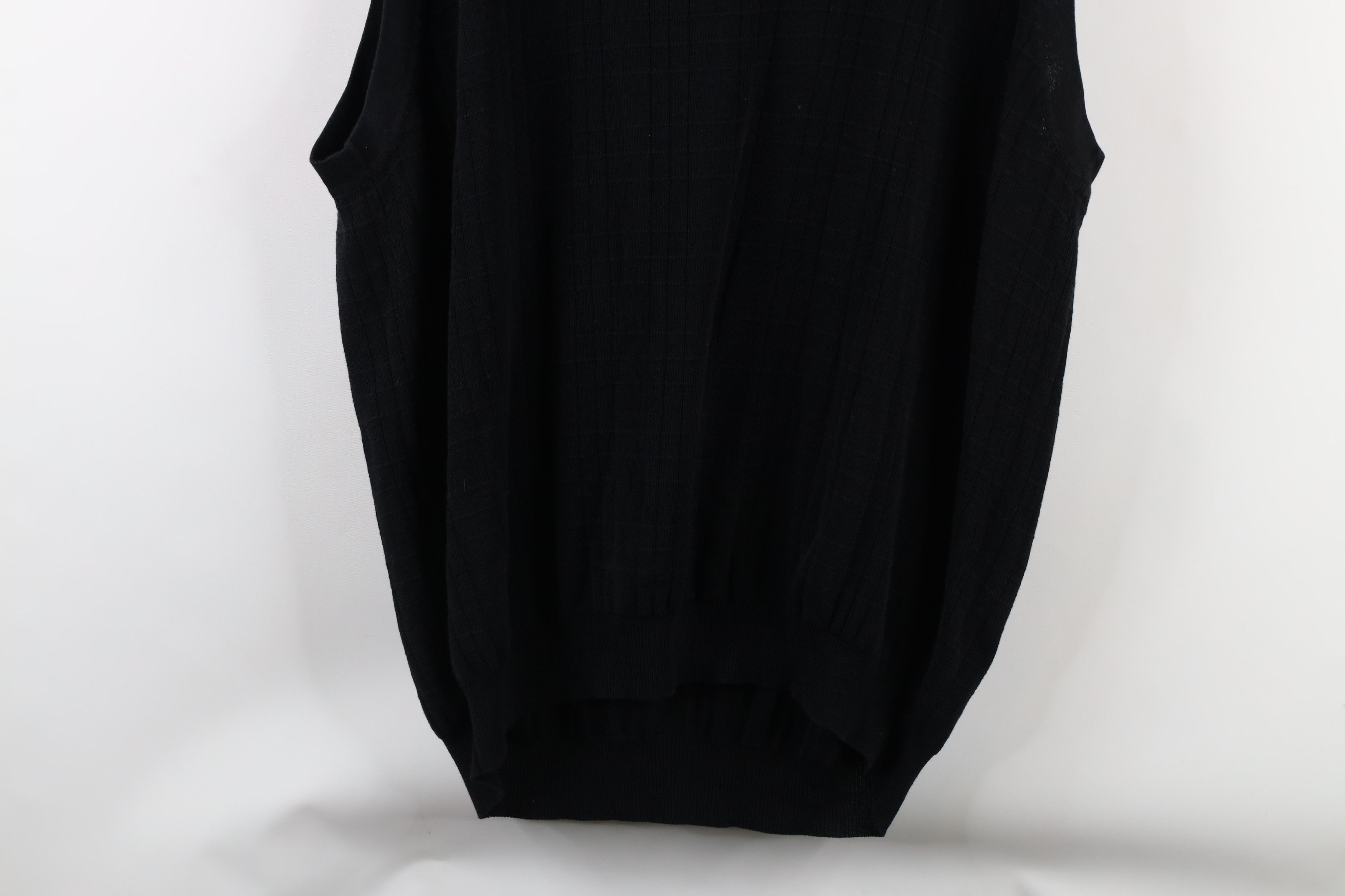 Vintage Vintage 90s Streetwear Ribbed Knit V-Neck Sweater Vest Black Size US XL / EU 56 / 4 - 7 Thumbnail