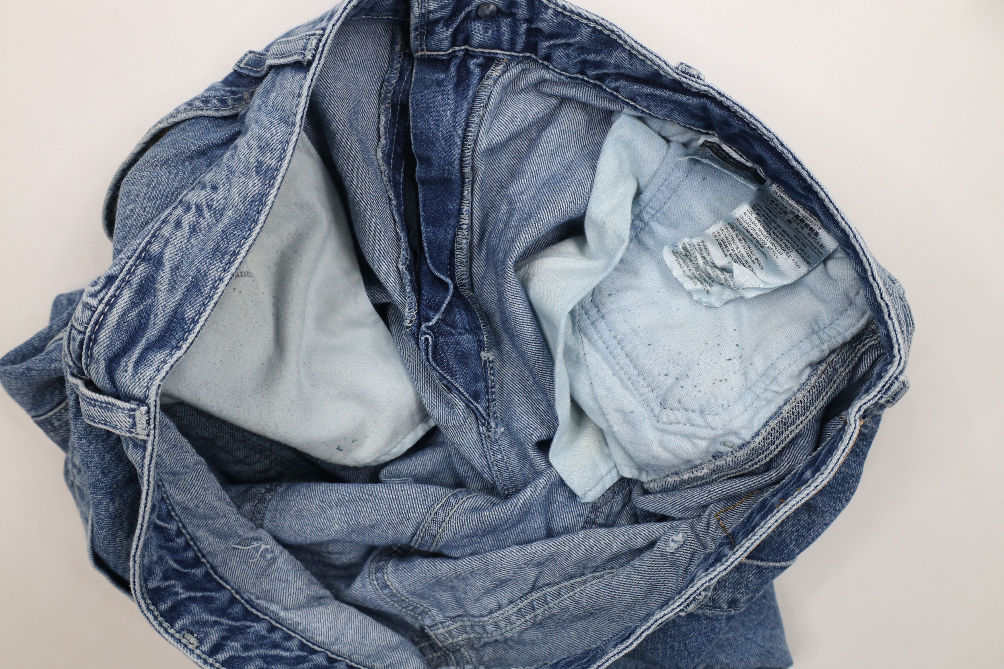 Levi's × Vintage Vintage Y2K Levis Relaxed Fit Dungaree Denim Jeans Blue Size US 38 / EU 54 - 8 Thumbnail