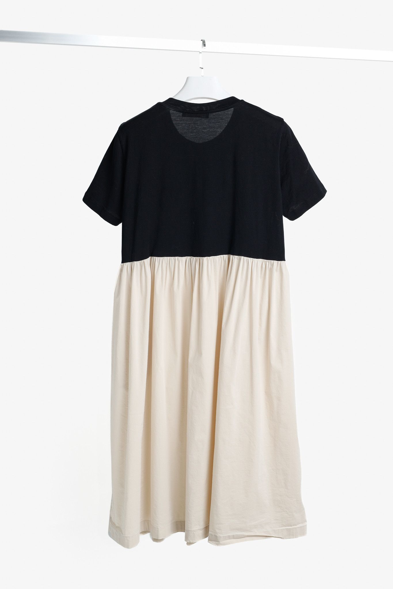 Other Liviana Conti Black & Beige Cotton T-Shirt Midi Dress Size L / US 10 / IT 46 - 2 Thumbnail