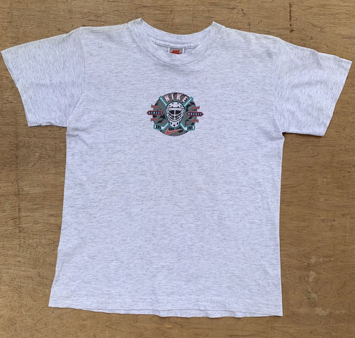 Nike Vintage 90’s Nike Street Hockey T Shirt Size US S / EU 44-46 / 1 - 3 Thumbnail