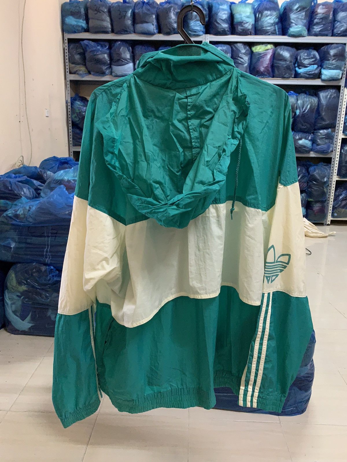 Adidas × Vintage Vintage 90s Adidas Oversized Jacket Size US XL / EU 56 / 4 - 4 Thumbnail