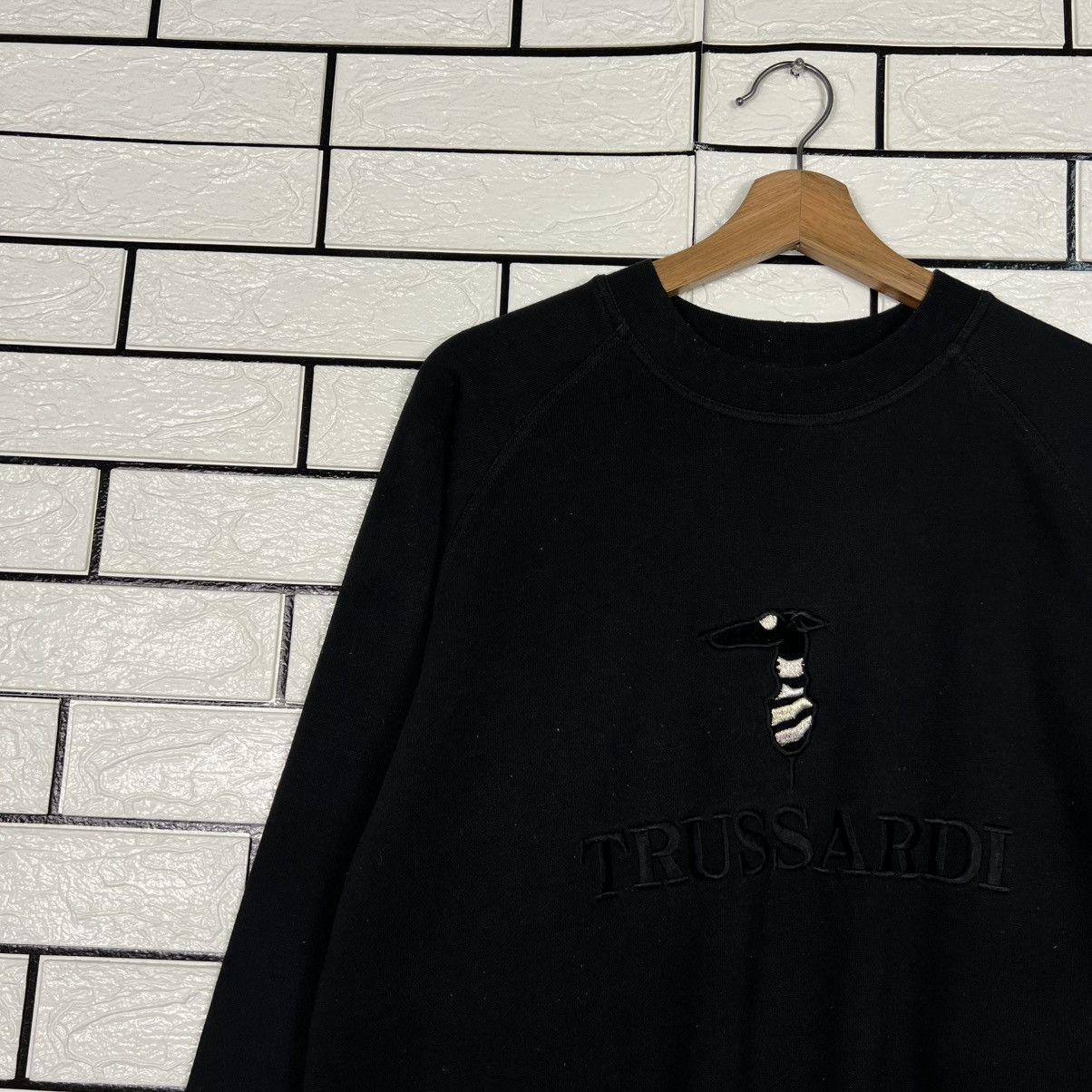 Trussardi TRUSSARDI Embroidery Big Logo Crewneck Sweatshirt #3949-C180 Size US M / EU 48-50 / 2 - 3 Thumbnail