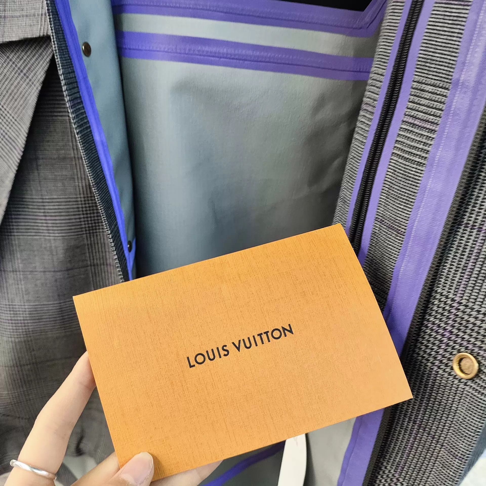 Louis Vuitton Louis Vuitton Gray Houndstooth SS26 Runway Shell Jacket 52 Size US L / EU 52-54 / 3 - 6 Thumbnail