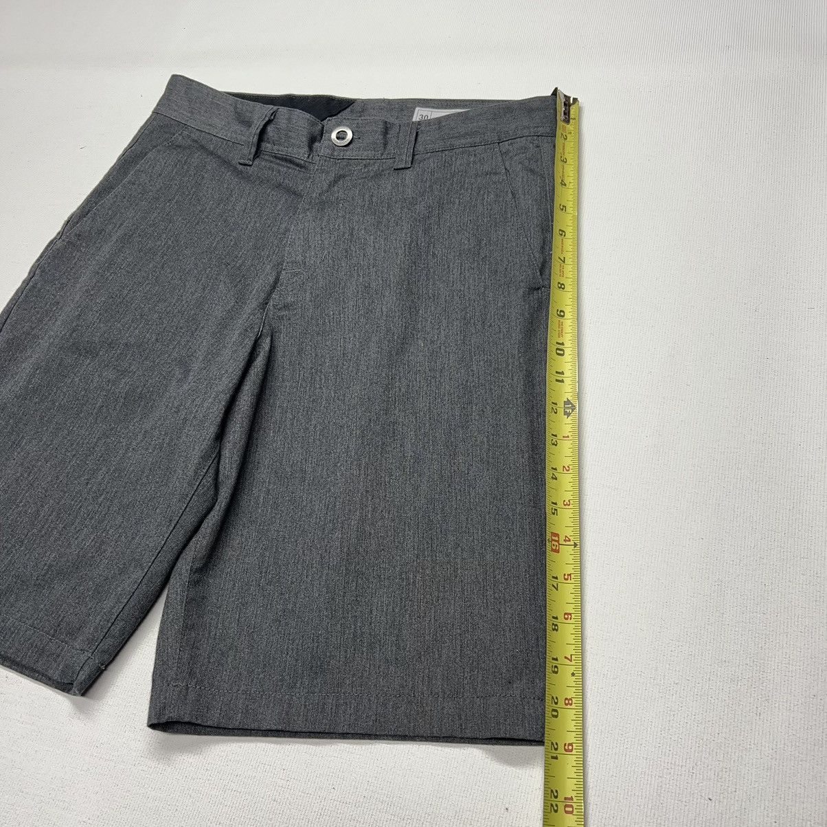 Volcom Volcom Chino Shorts Grey Board Beach Casual Simple Skate Size US 30 / EU 46 - 11 Thumbnail