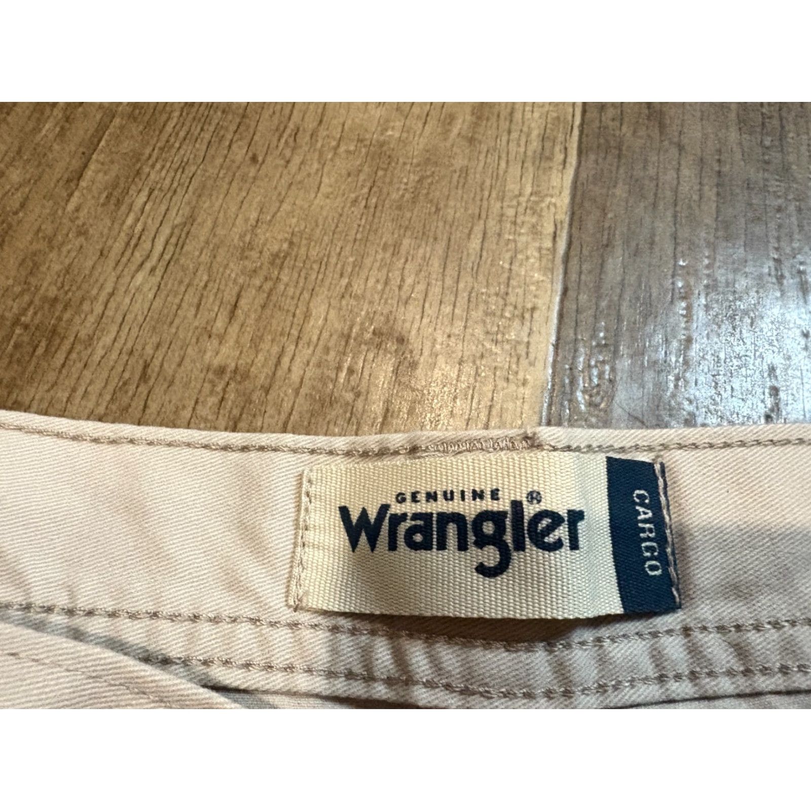 Wrangler **Wrangler Mens Cargo Pants Khaki 40 x 30 Work Hunting Cotton** User: Wrangler Mens Cargo Pants Khaki 40 x 30 Work Hunting Cotton Size US 40 / EU 56 - 4 Thumbnail