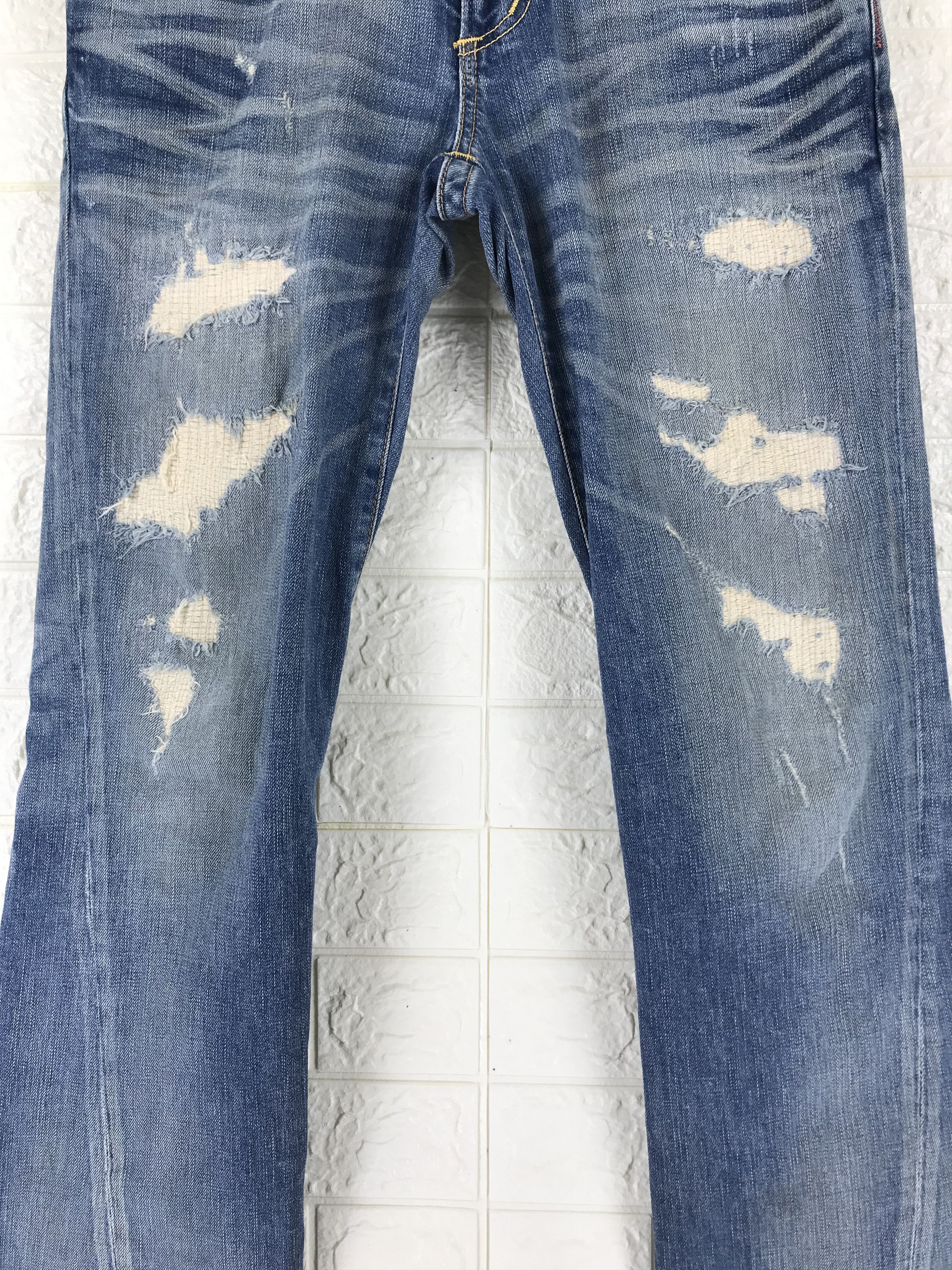 Edwin Vintage Edwin Cowboy Leather Buckle Back Flare Jeans Size US 32 / EU 48 - 7 Thumbnail