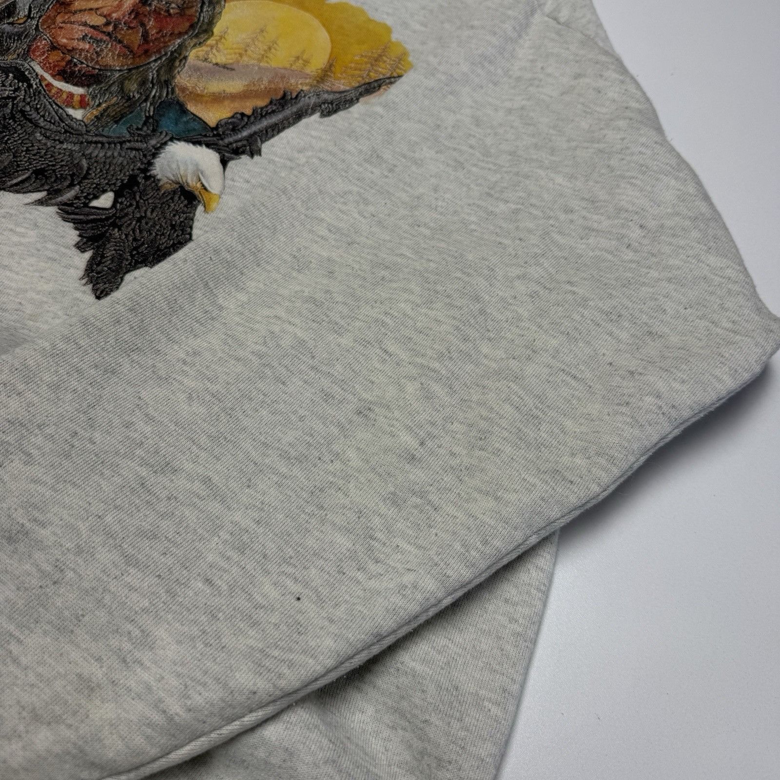 Vintage Vintage 90s Native American Bald Eagle Sweatshirt Mens XL Size US XL / EU 56 / 4 - 5 Thumbnail