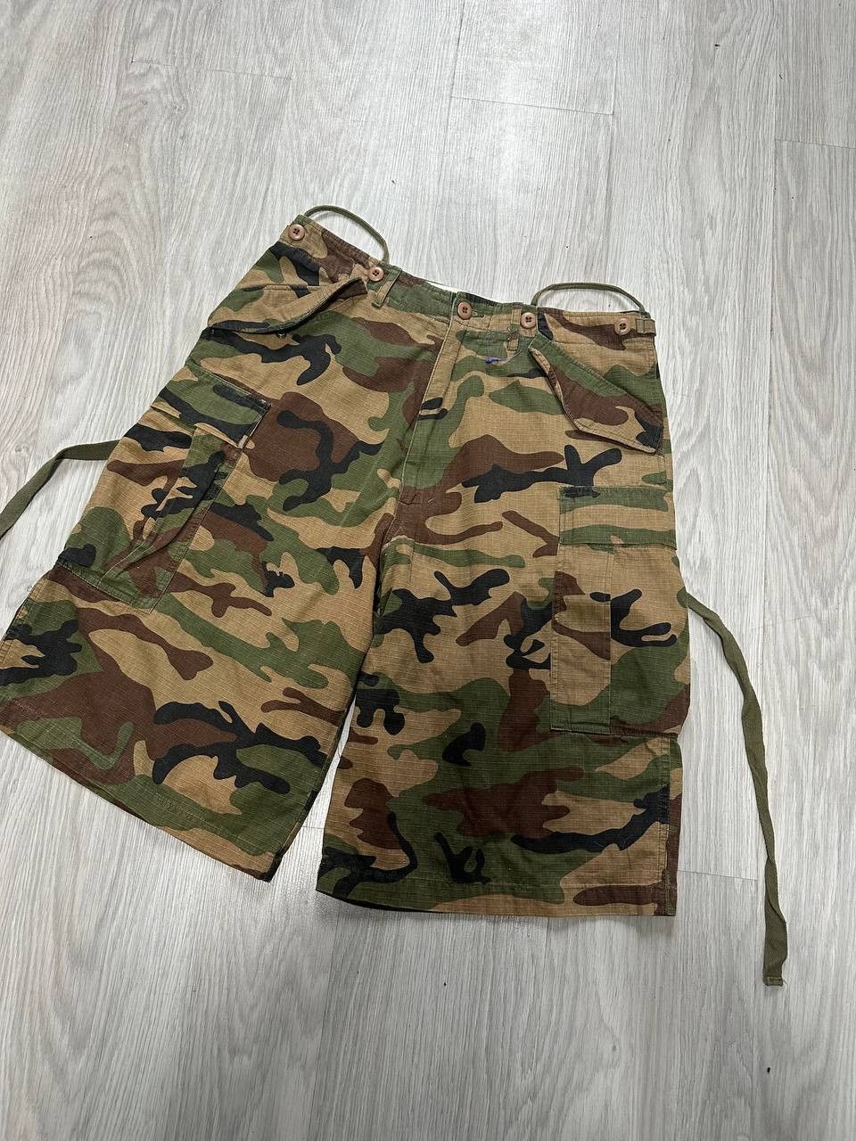 Vintage Camo Vintage Baggy Shorts Y2K Cargo Bondage | Grailed