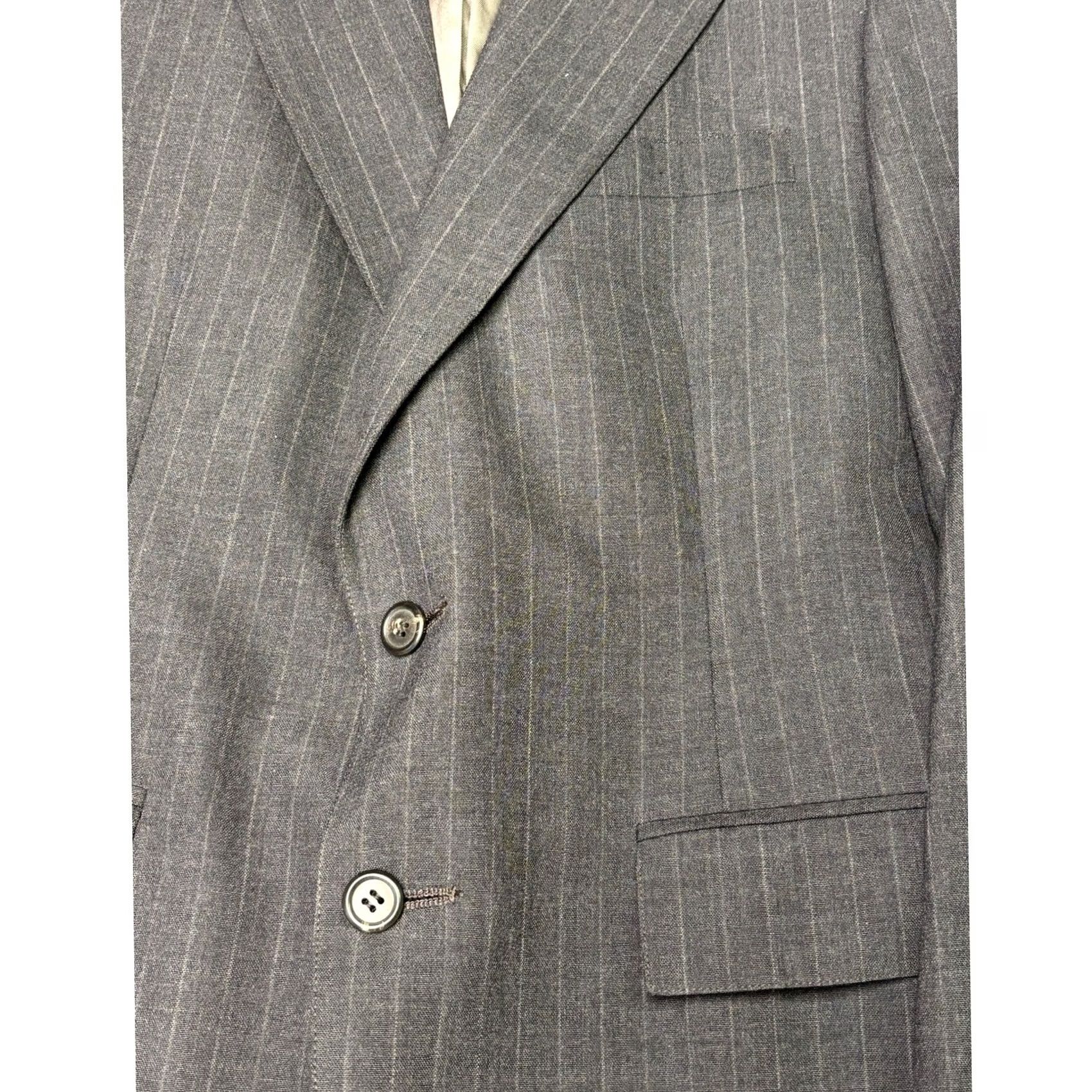 Vintage Polo University Club by Ralph Lauren Suit Mens 2 Piece Wool Pinstripe Gray Classic 3-Button Jacket Notch Lapel Fall Spring Winter Formal Business Mens Size US XL / EU 56 / 4 - 3 Thumbnail
