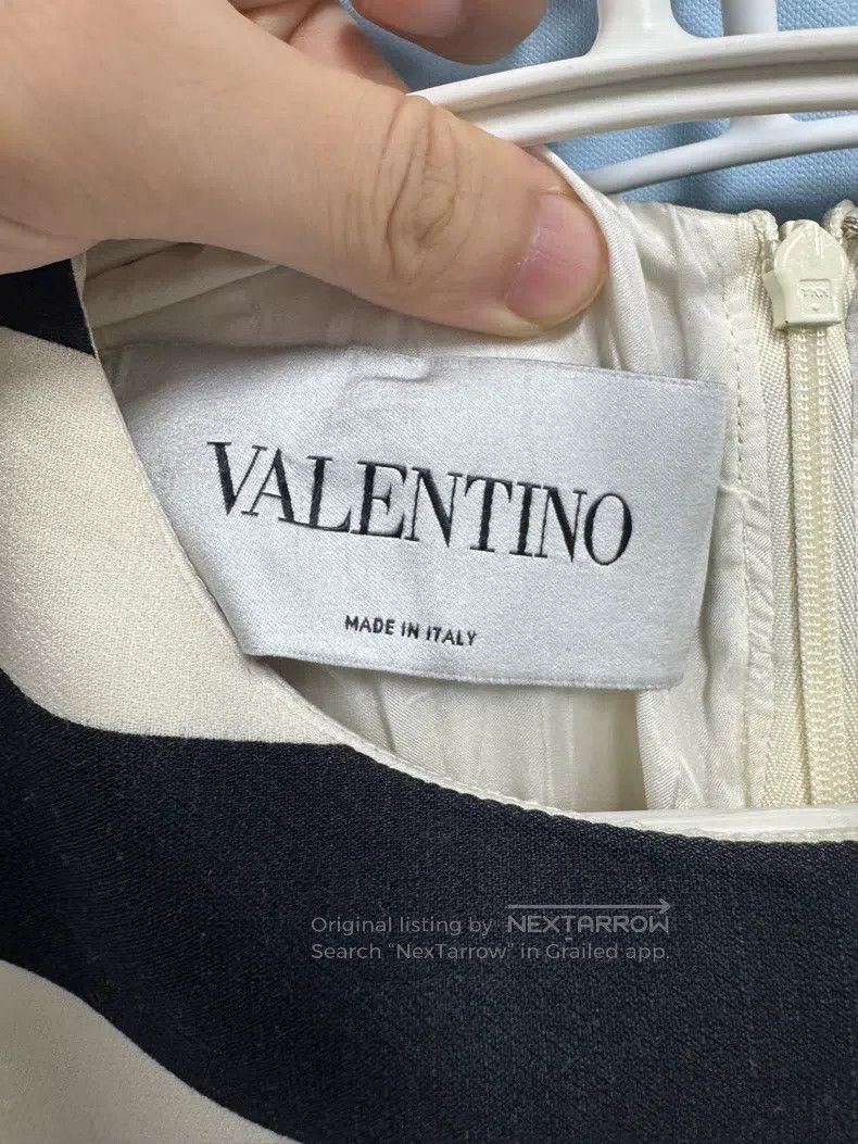 Valentino Valentino Black and white striped maxi dress Size S / US 4 / IT 40 - 4 Thumbnail