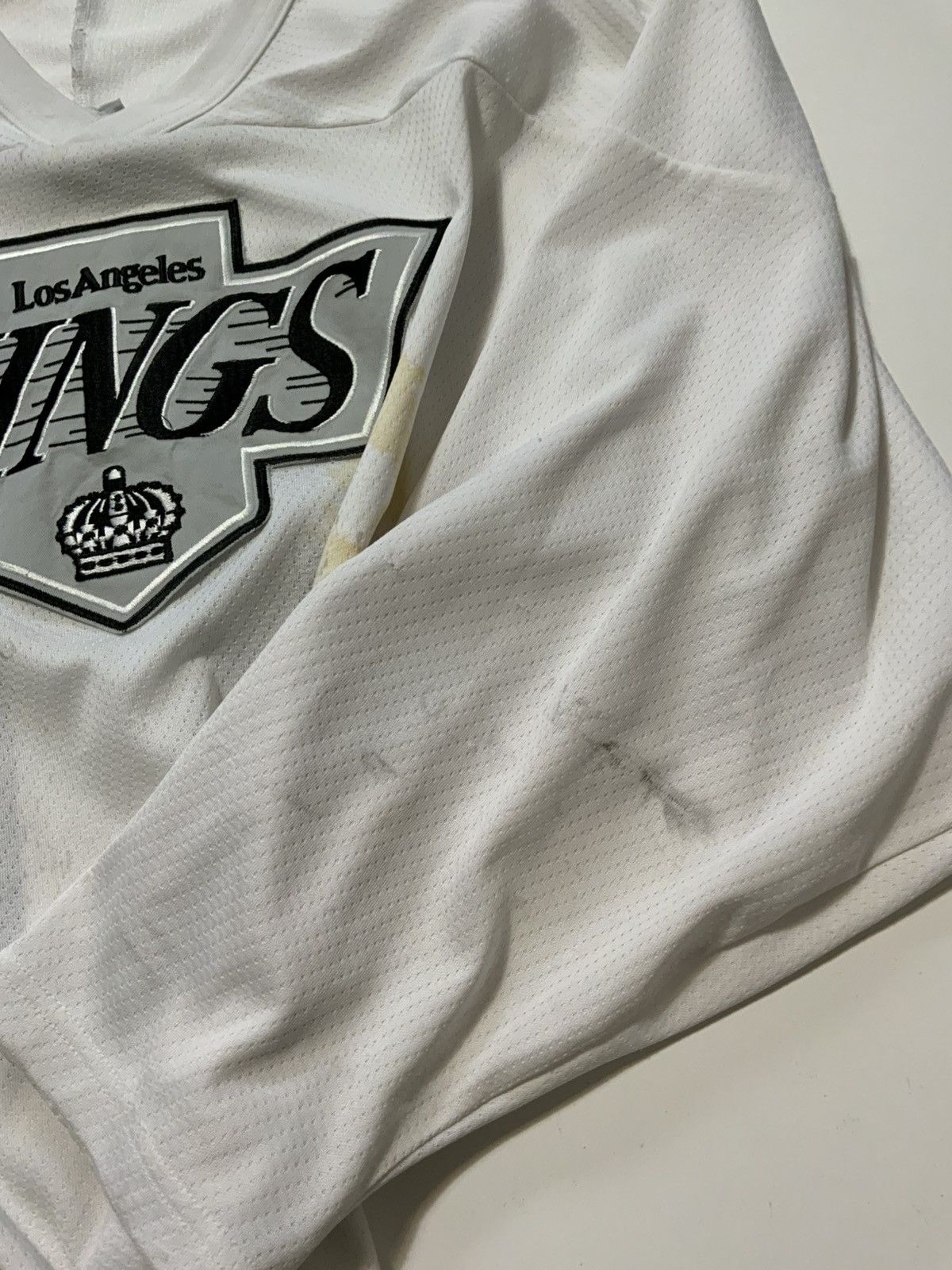 Ccm Vintage CCM Los Angeles Kings Autographed NHL Hockey Jersey Size US XL / EU 56 / 4 - 11 Thumbnail