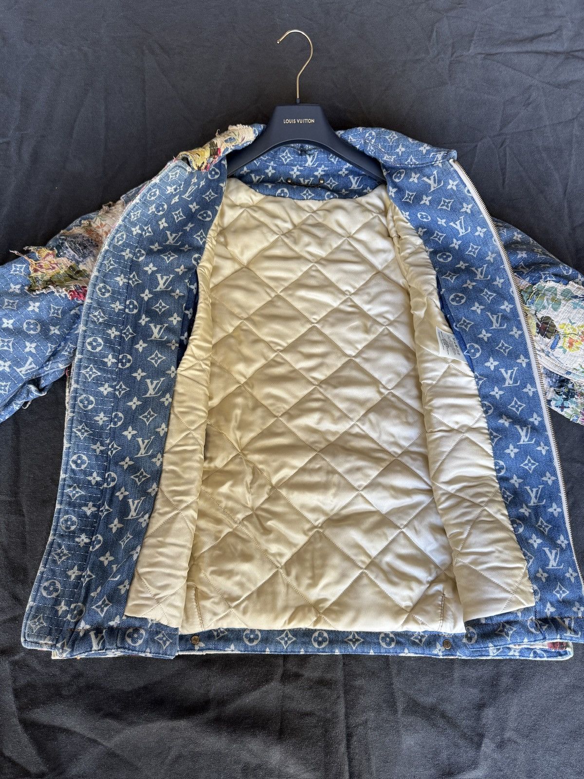 Louis Vuitton DS Louis Vuitton Destroyed Workwear Denim Jacket Size US M / EU 48-50 / 2 - 5 Thumbnail