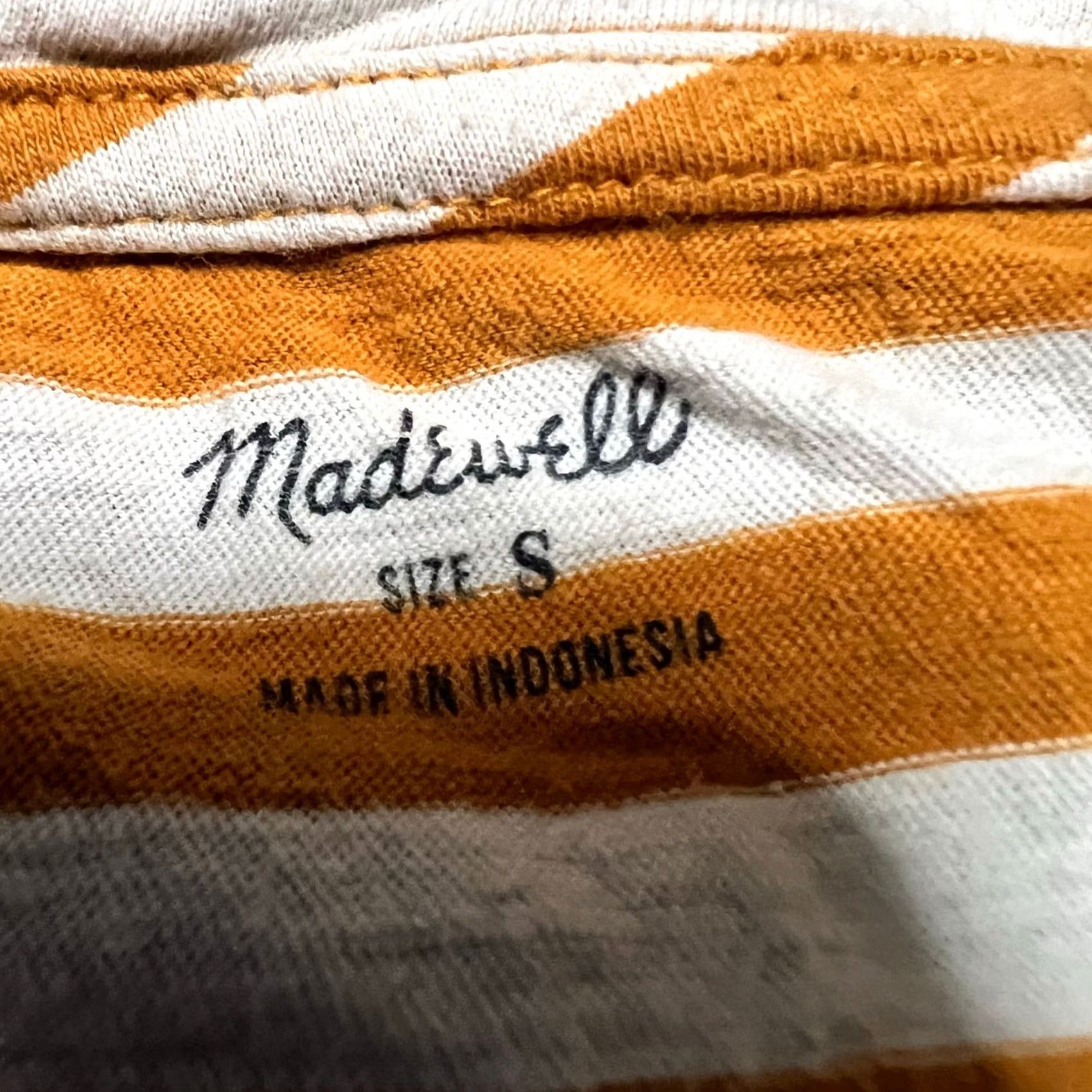 Madewell Madewell T-Shirt Shirt Womens Small Striped Mustard Yellow Short Sleeve V-Neck Tee S Yellow Women’s Size S / US 4 / IT 40 - 6 Thumbnail