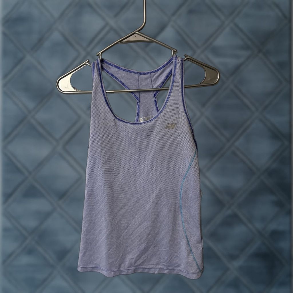 New Balance New Balance Tank Top Blue S Racerback V-Neck Sleeveless Activewear Shirt Women Regular Polyester T-Shirt? Size S / US 4 / IT 40 - 1 Thumbnail