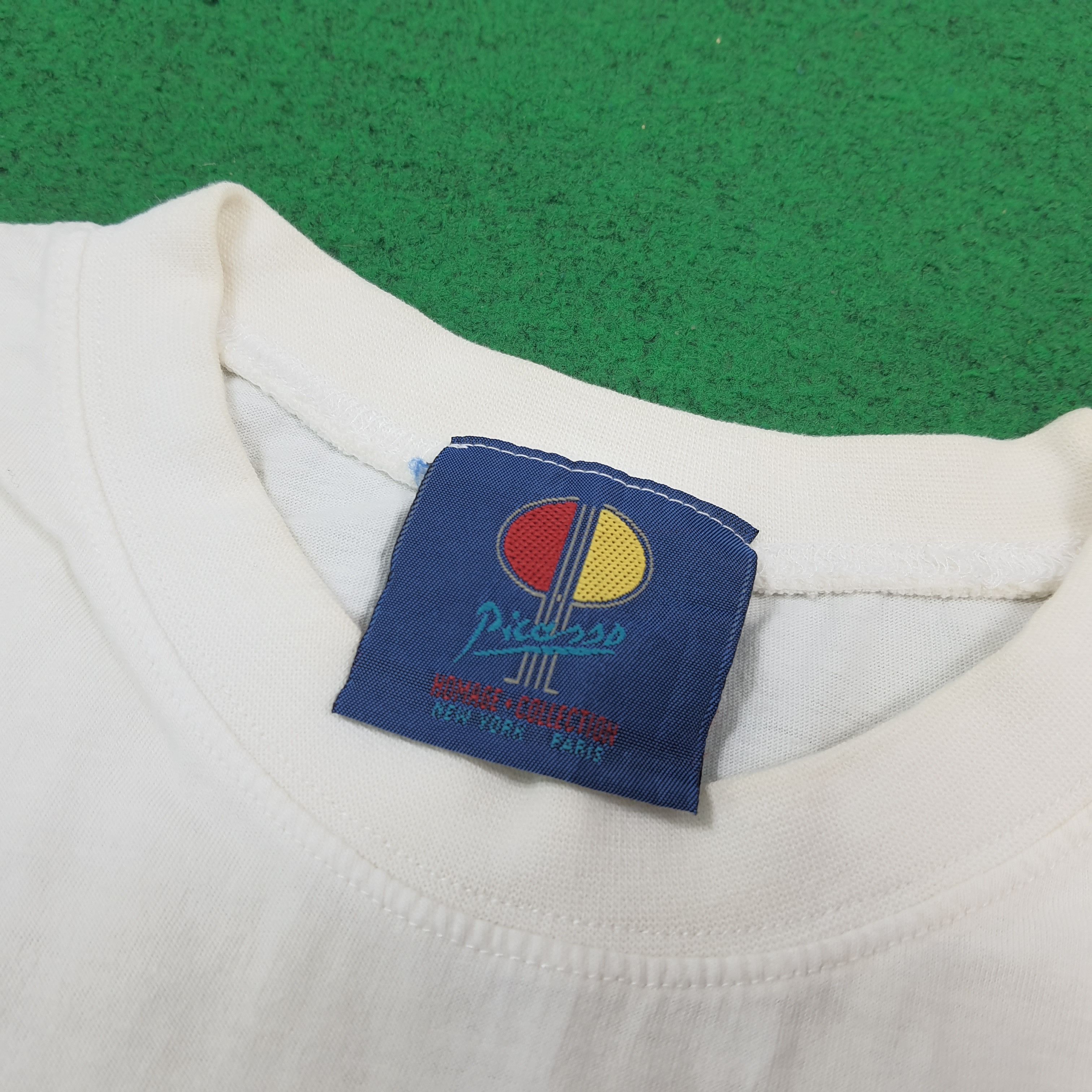Vintage Vintage 90s Pablo Picasso Club Art Graphic Tshirt C294N79 Size US M / EU 48-50 / 2 - 5 Thumbnail
