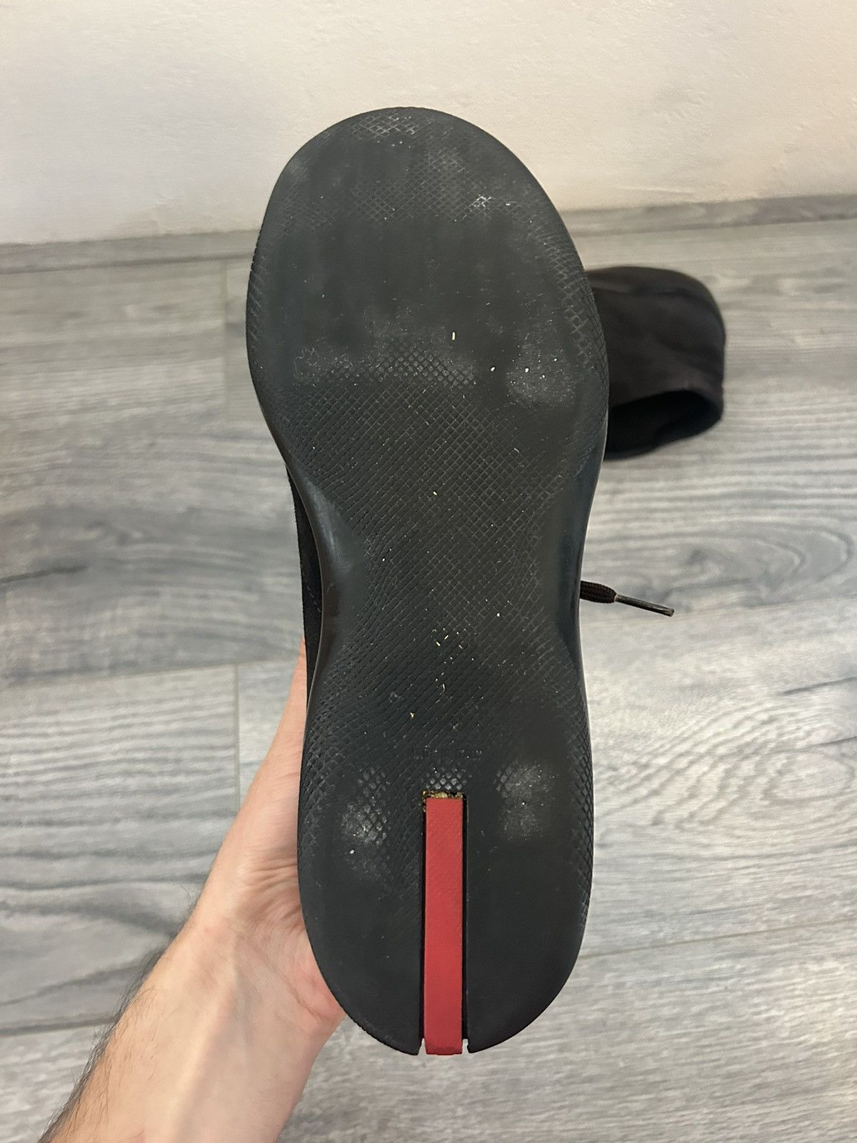 Prada Prada Suede Sneakers Size 8 Size US 8 / EU 41 - 7 Thumbnail