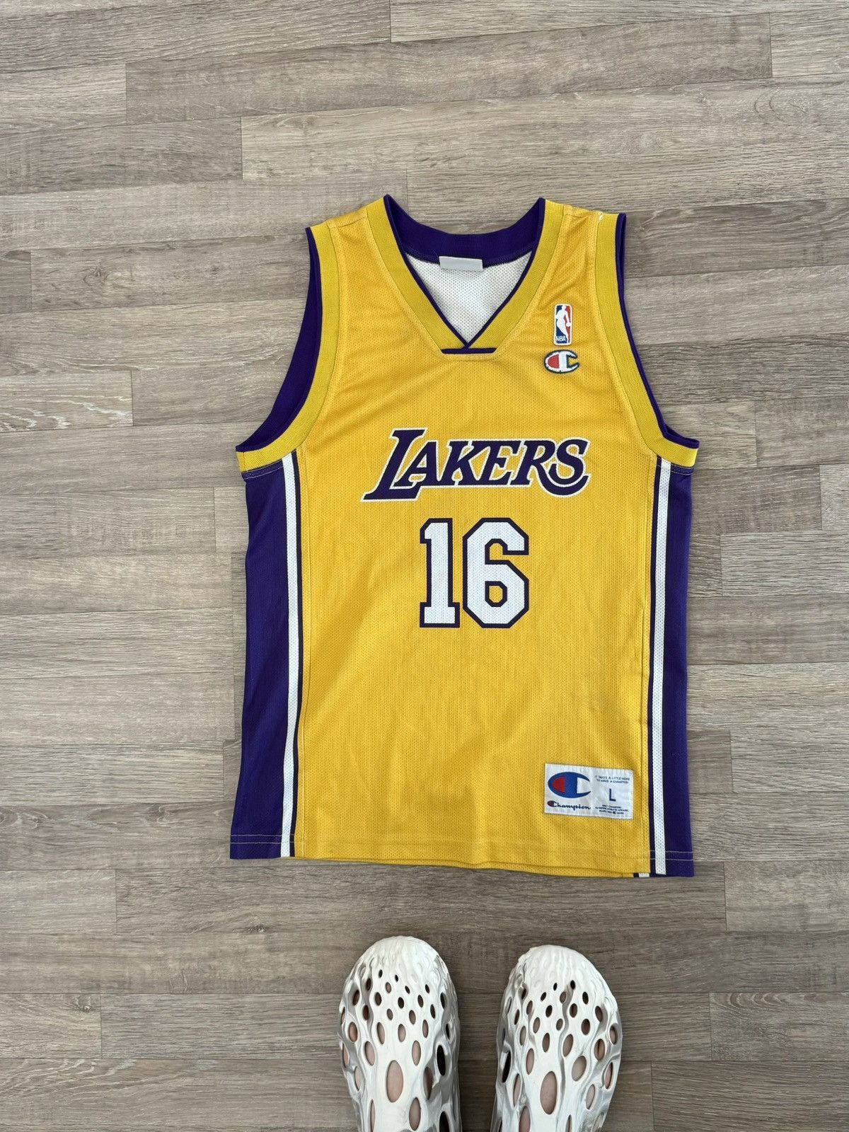 Champion Vintage Lakers Champion 16 Gasol NBA Basketball Rare Jersey Size US XXS / EU 40 - 3 Thumbnail