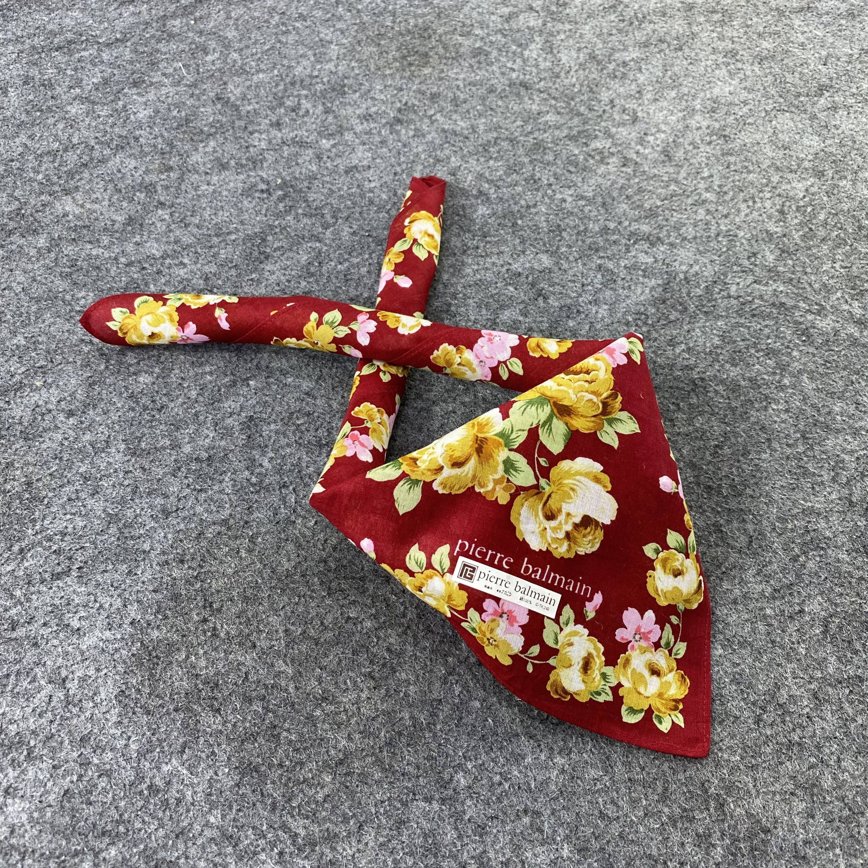 Pierre Balmain × Vintage Pierre Balmain Handkerchief / Bandana / NeckerchiefB1388 Size ONE SIZE - 1 Thumbnail