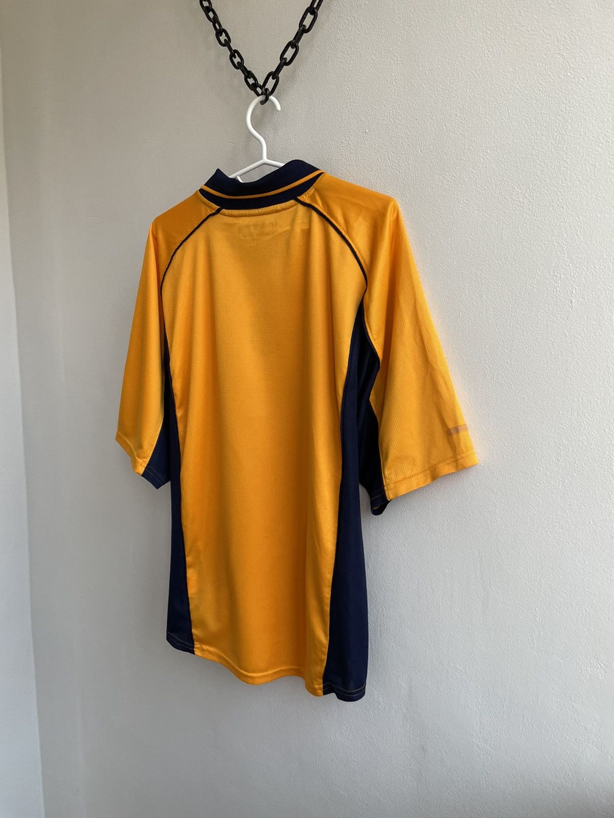 Reebok LIVERPOOL 2000 2001 2002 REEBOK SOCCER JERSEY FOOTBALL SHIRT Size US L / EU 52-54 / 3 - 15 Thumbnail