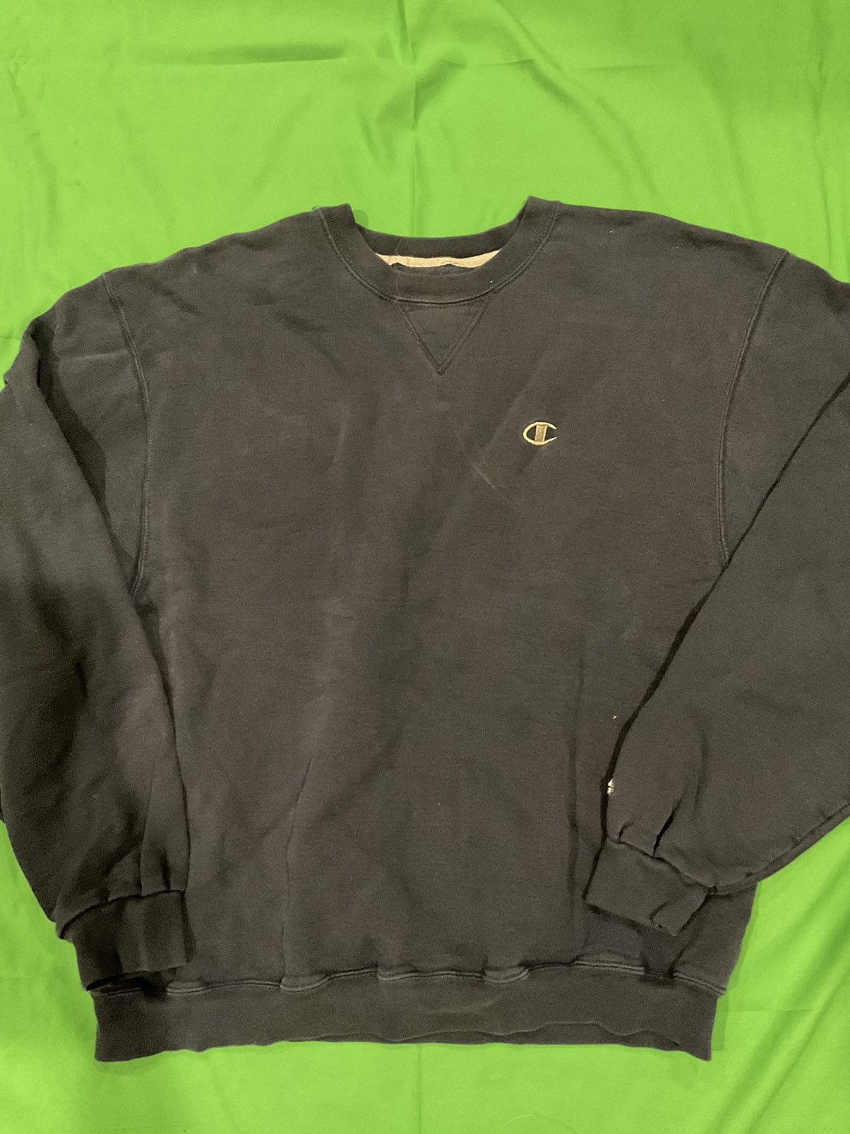 Champion × Vintage Vintage Navy Blue Champion sweatshirt Size US XL / EU 56 / 4 - 1 Thumbnail