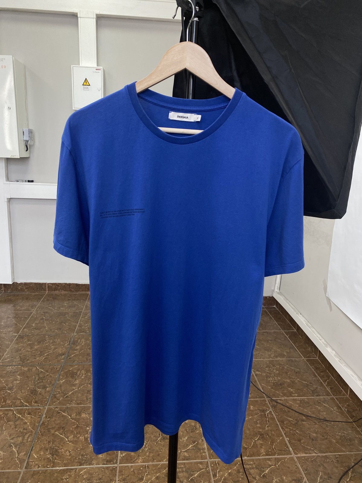 Pangaia 🇬🇧 Pangaia Natural Peppermint Oil T-Shirt Size US L / EU 52-54 / 3 - 1 Thumbnail