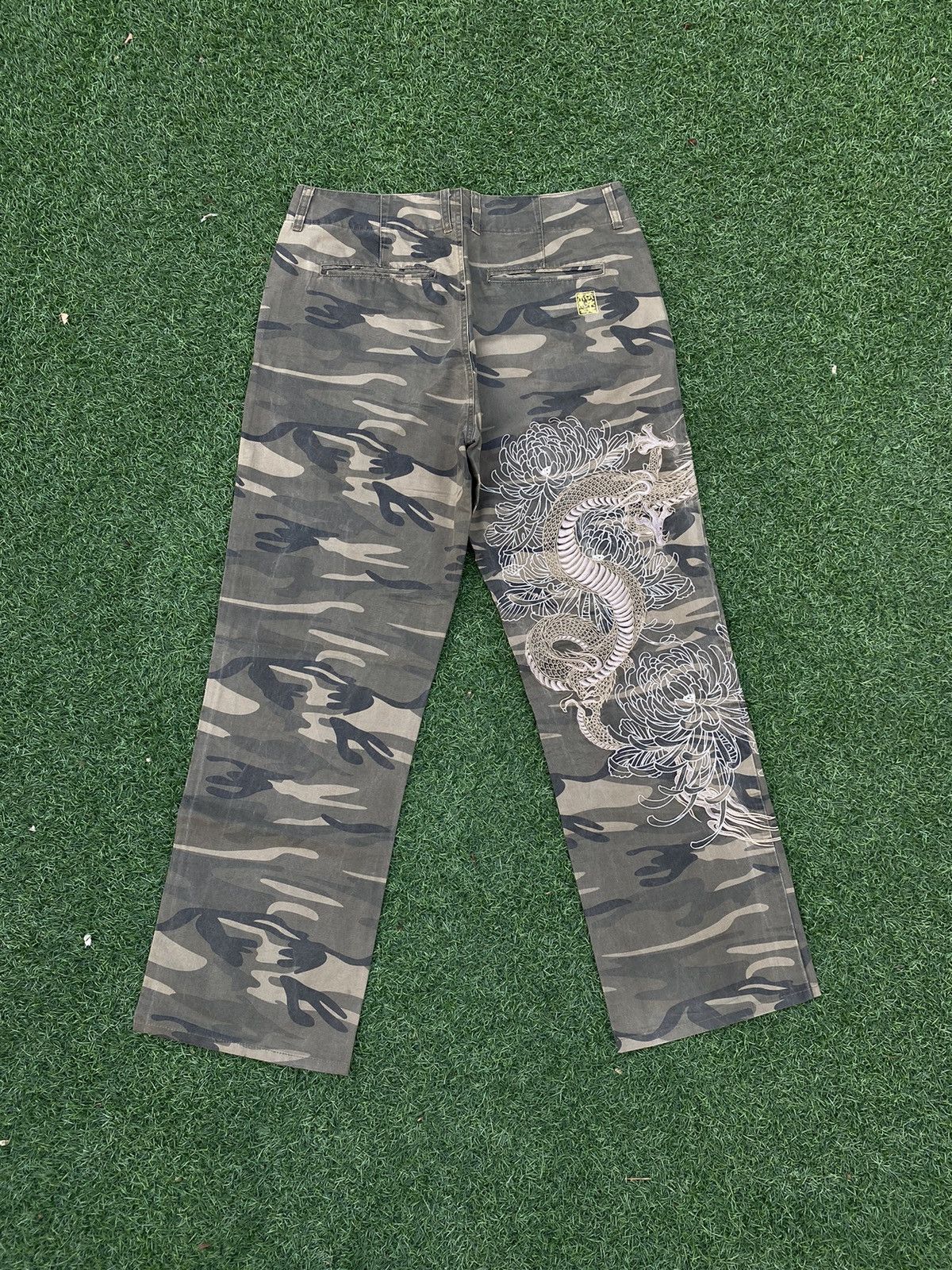 VINTAGE KARAKURI TAMASHII CAMO WITH EMBROIDERED DRAGON