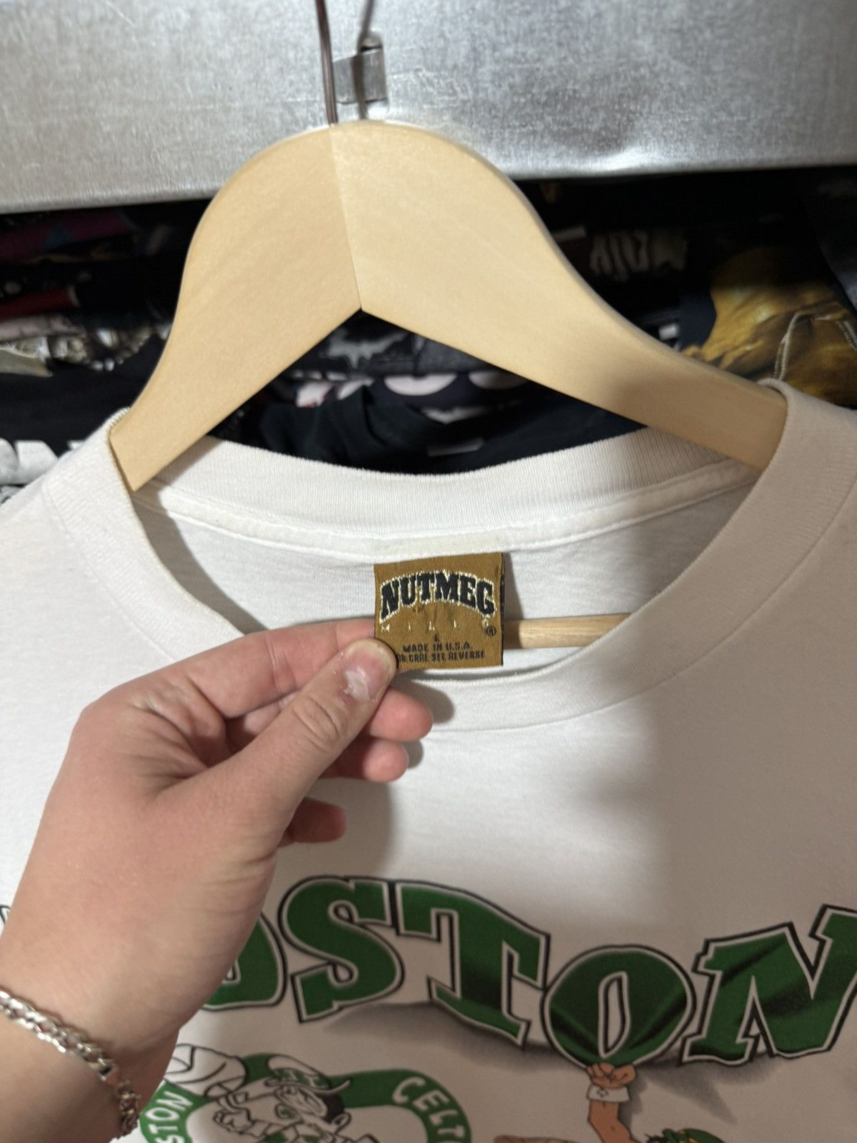 Nutmeg Vintage 90’s Nutmeg Boston Celtics NBA T-Shirt Y2K Hype Size US XL / EU 56 / 4 - 6 Thumbnail