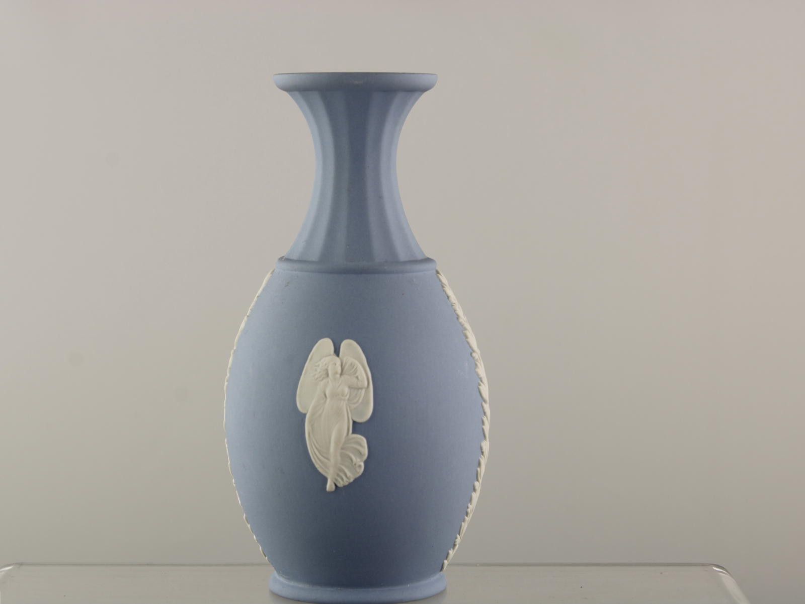Other Wedgwood Jasperware blue small vase 13cm High Size ONE SIZE - 2 Thumbnail
