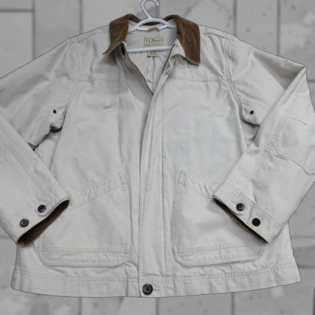 Vintage VINTAGE LL Bean Jacket XL Beige Barn Chore Lined Quilted Military Jacket Men XL Beige L.L. Bean Quilted Lined Canvas Cotton Button Mid-Length Mens Size US XL / EU 56 / 4 - 1 Thumbnail